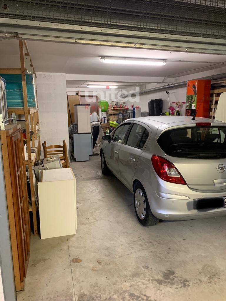 Box o garage in vendita a Roma, Acilia