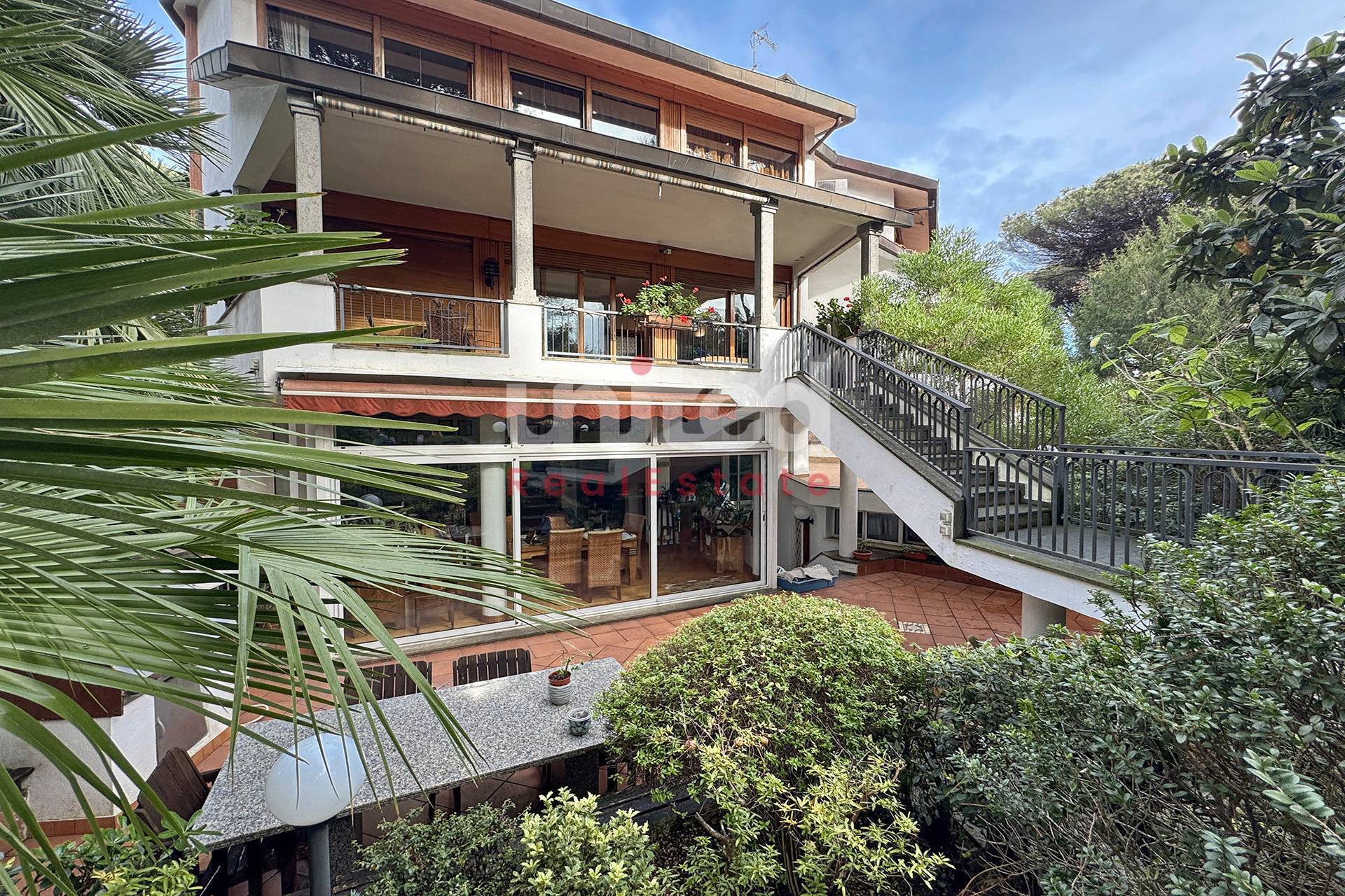 Villa in vendita a Roma, Casalpalocco