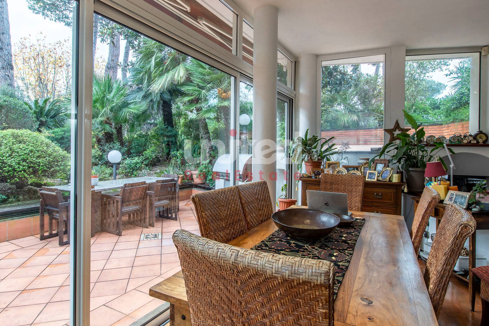 Villa in vendita a Roma, Casalpalocco