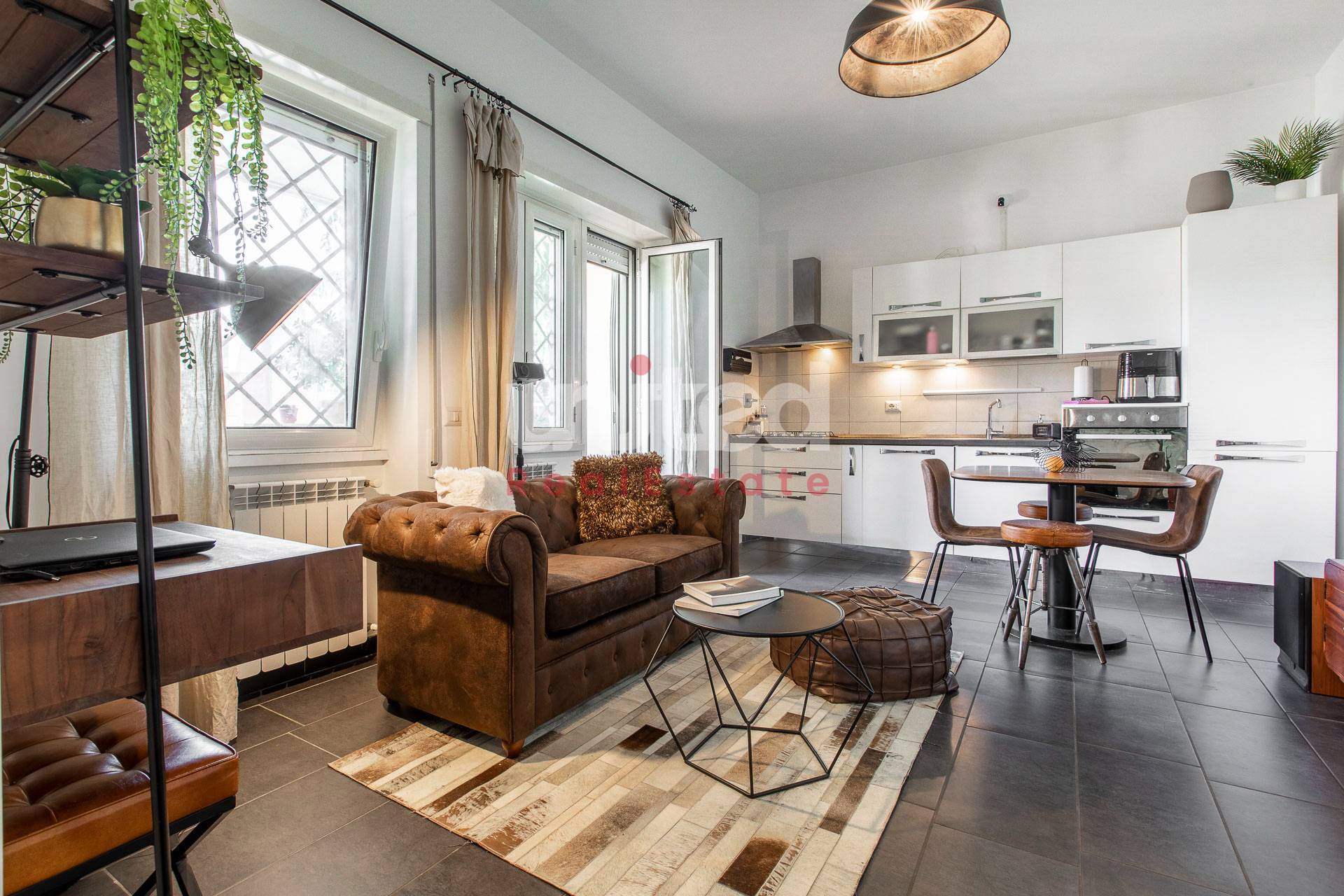 Appartamento in affitto a Roma, Axa