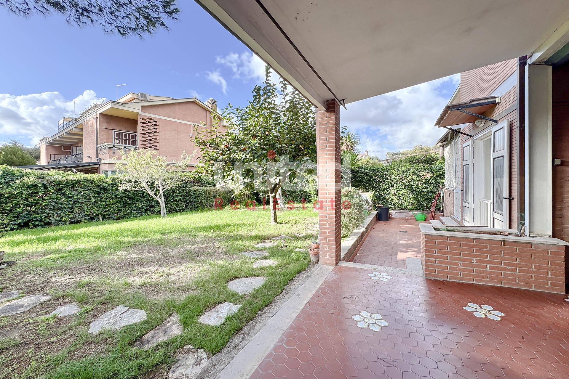 Villa in vendita a Roma, Casalpalocco