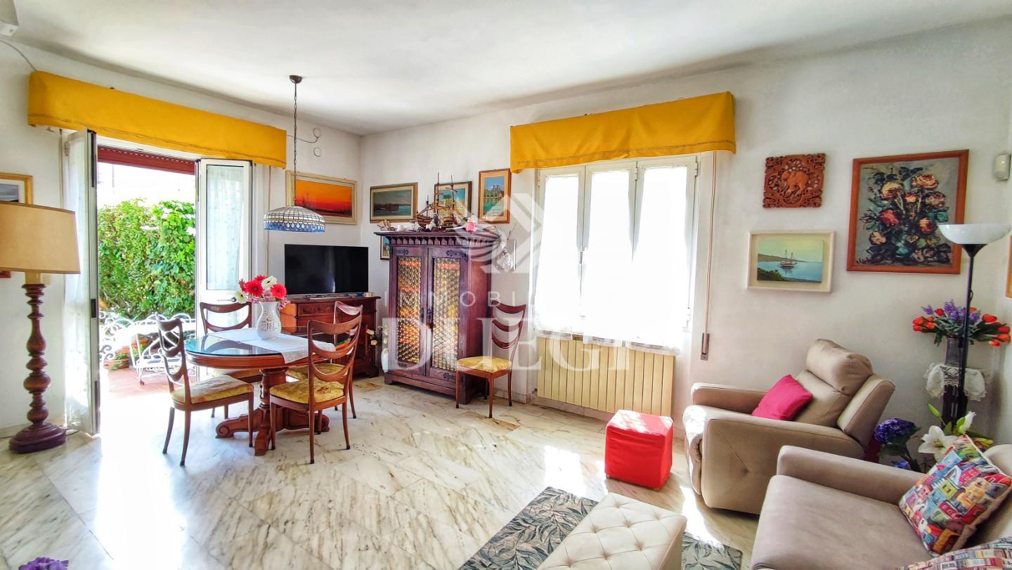 Appartamento con giardino, Viareggio citt giardino