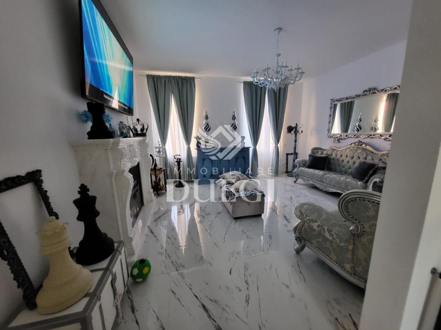 Casa indipendente vista mare, Viareggio passeggiata