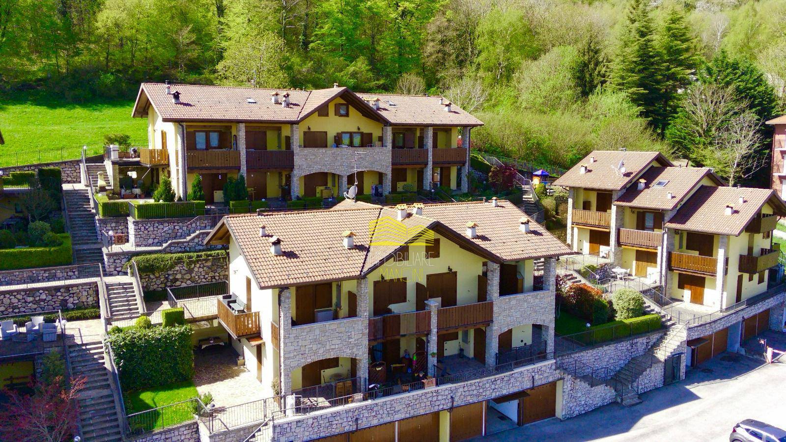 Appartamento in vendita a Roncola