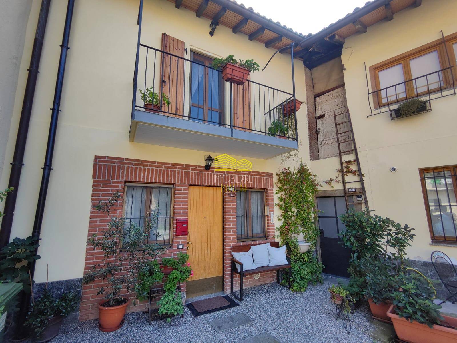 Casa Semindipendente in vendita a Trezzo sull'Adda