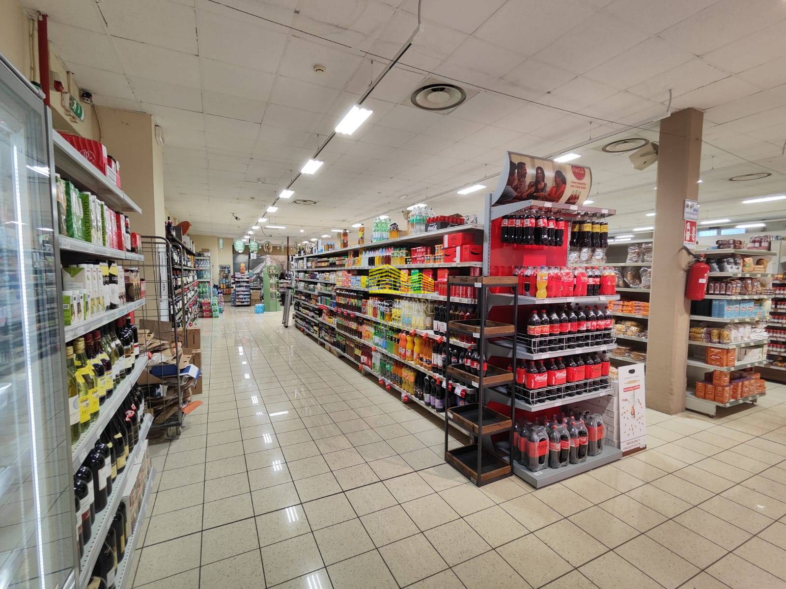 Negozio in vendita a Trezzo sull'Adda