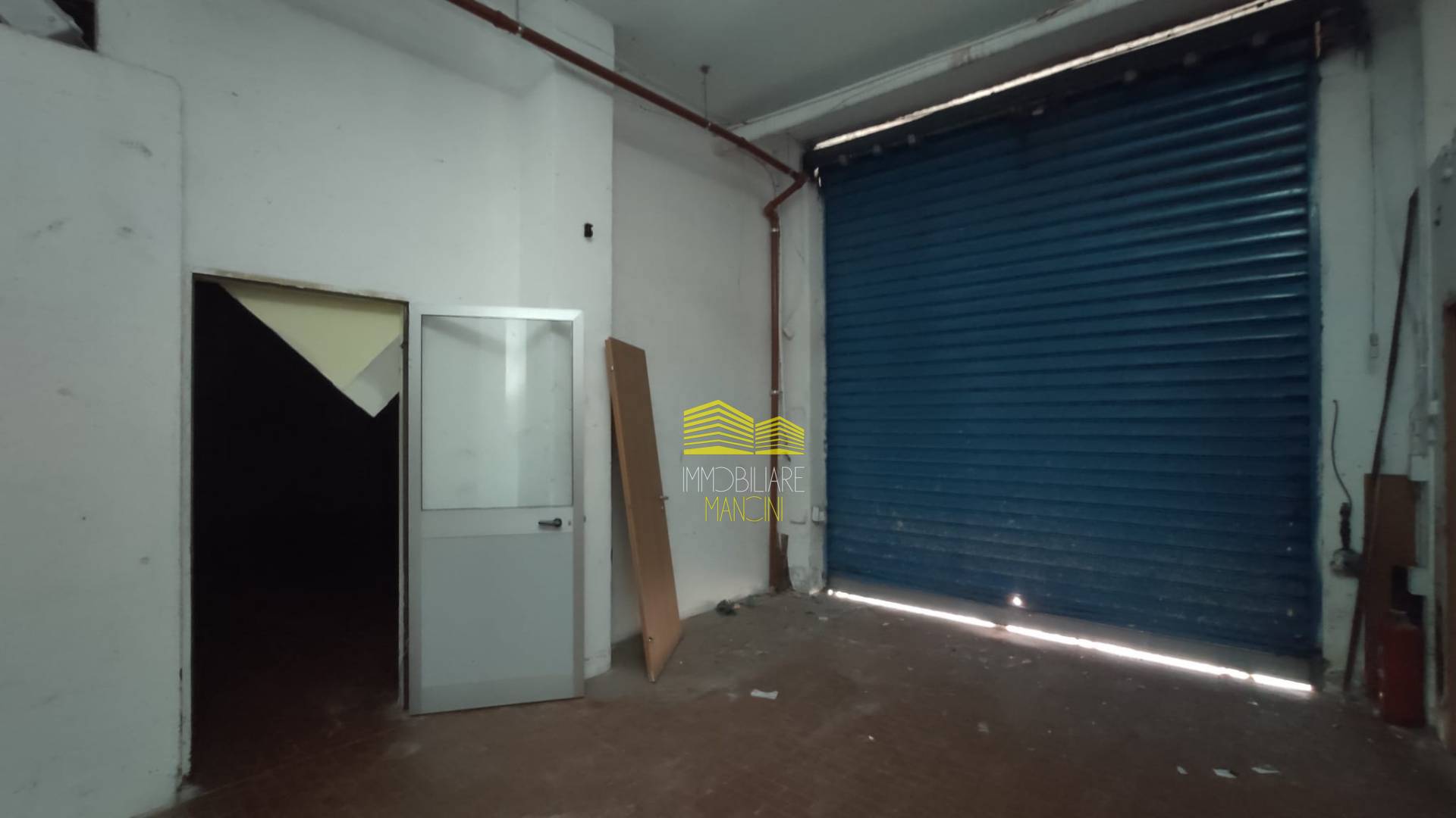 Magazzino commerciale in vendita a Brembate