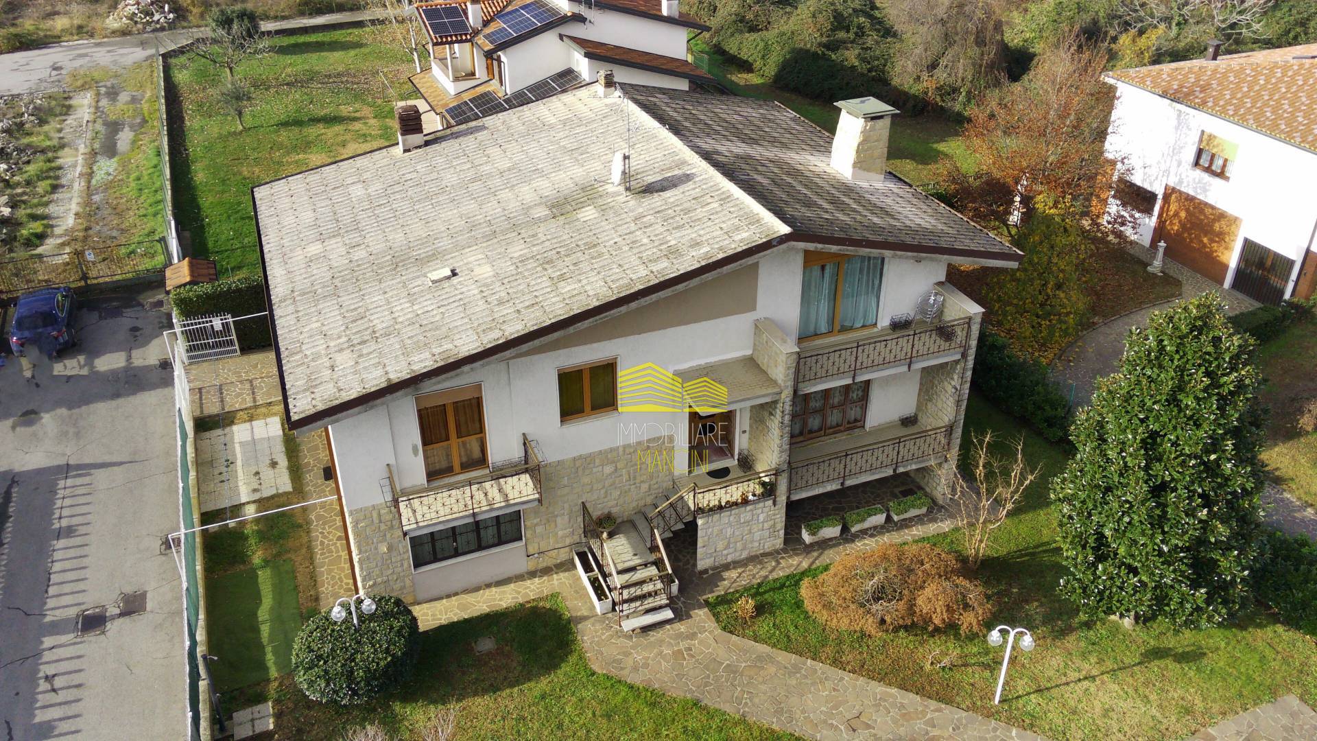 Villa Singola in vendita a Capriate San Gervasio