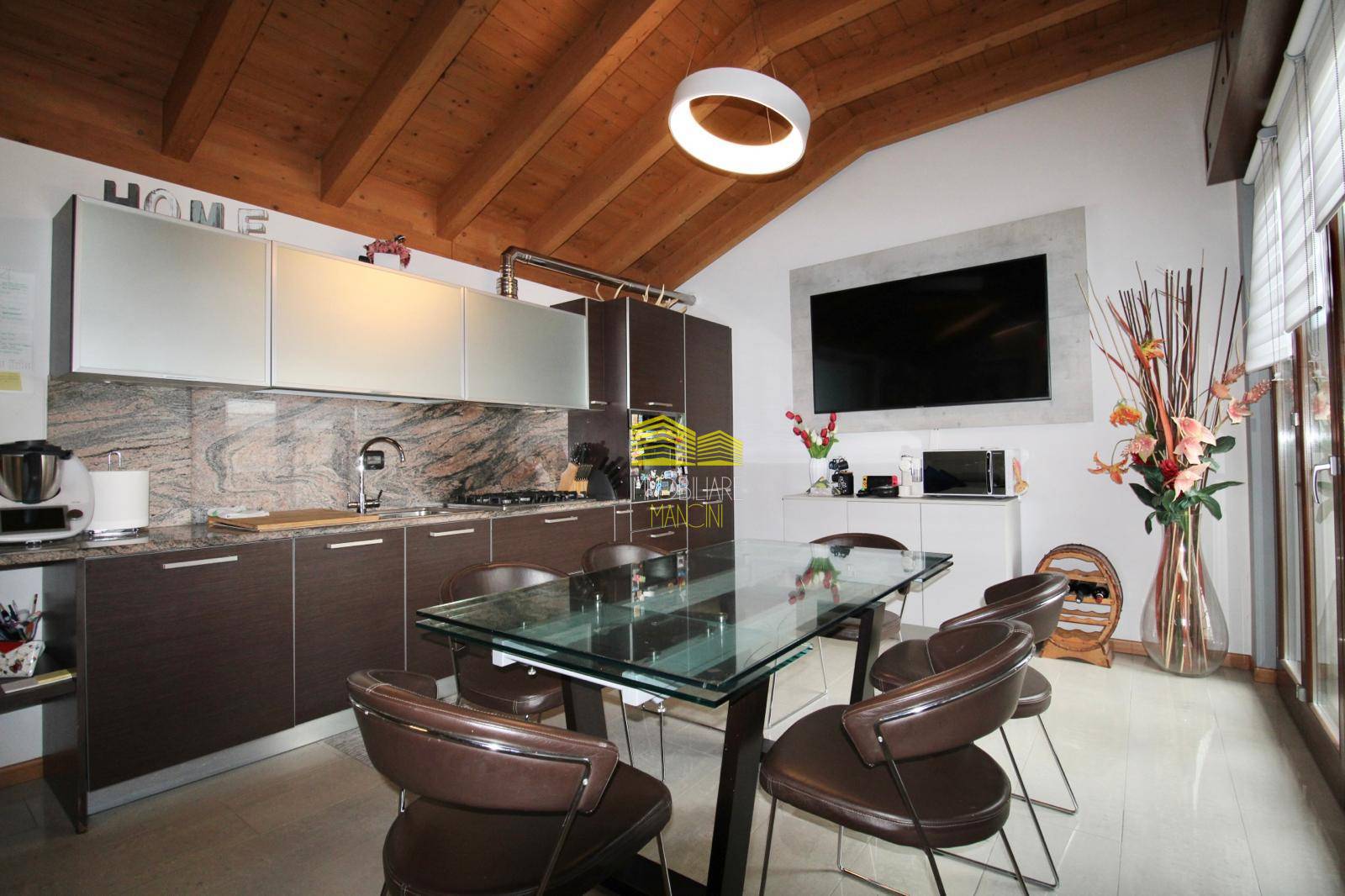 Trilocale in vendita a Cornate d'Adda, Colnago