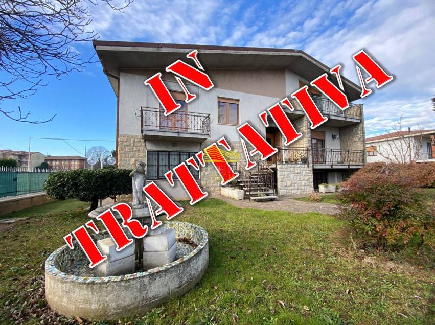 Villa Singola in vendita a Capriate San Gervasio