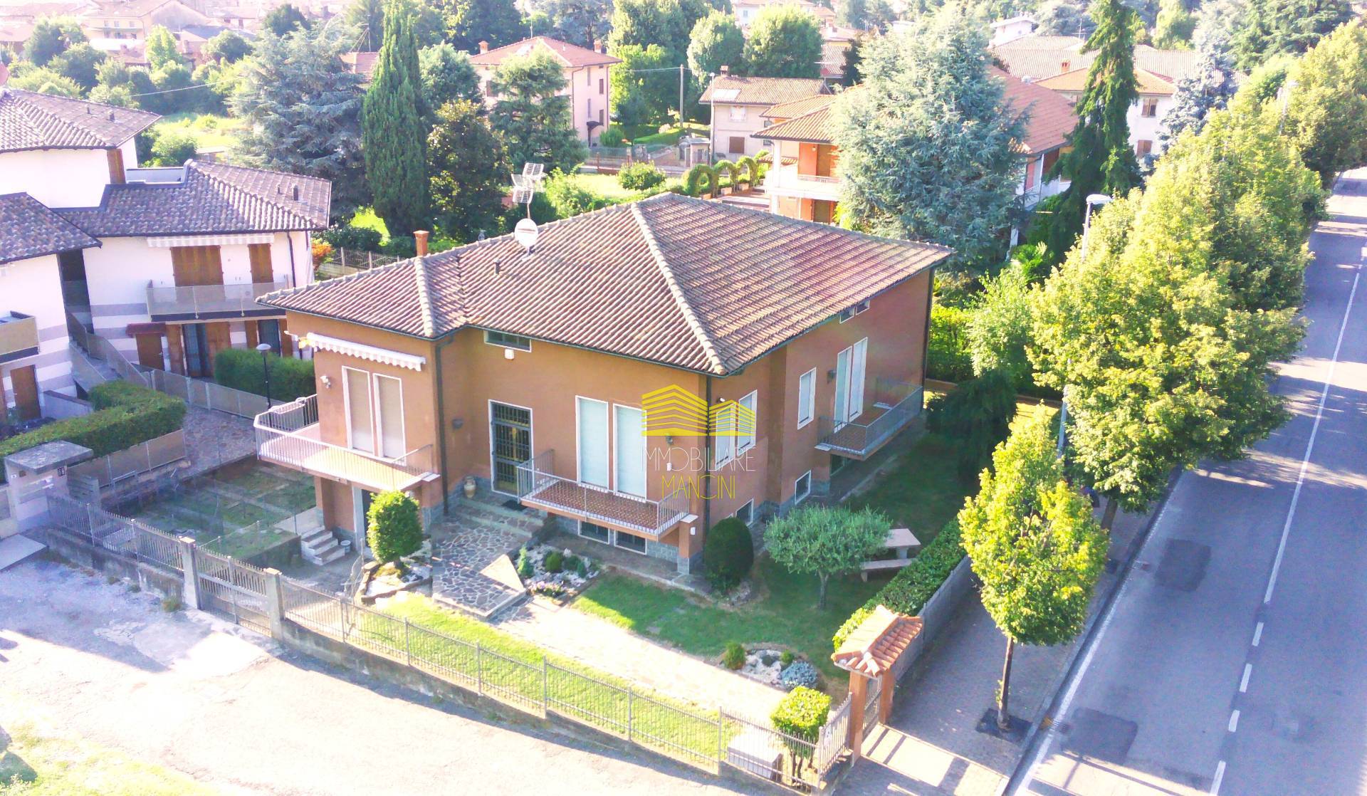 Villa in vendita a Capriate San Gervasio
