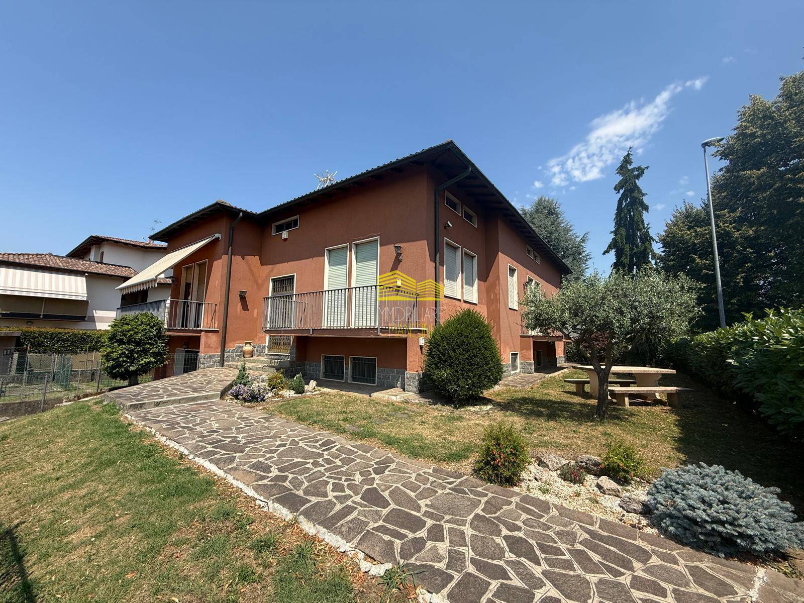 Villa in vendita a Capriate San Gervasio