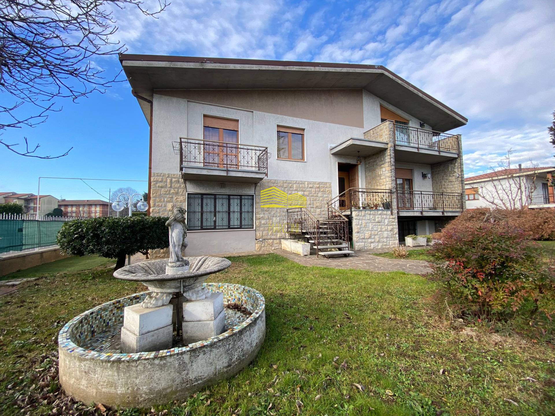 Villa Singola in vendita a Capriate San Gervasio