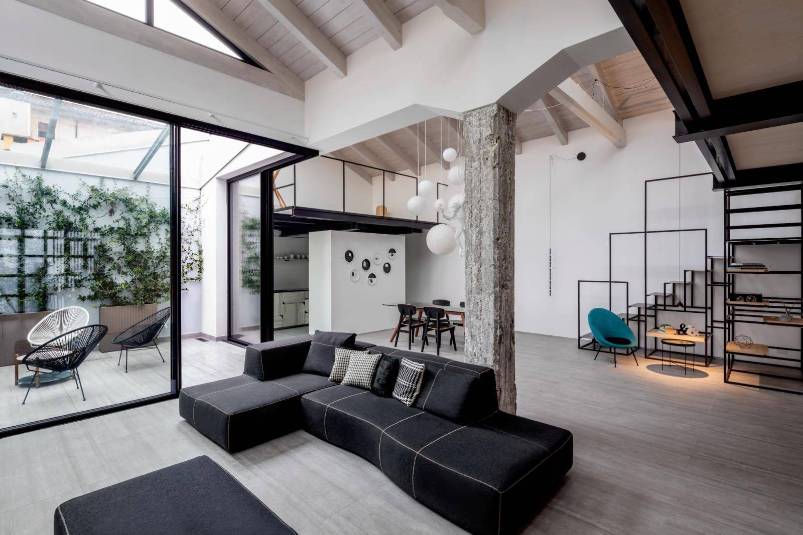 Loft/Open Space in vendita a Bologna, Centro storico