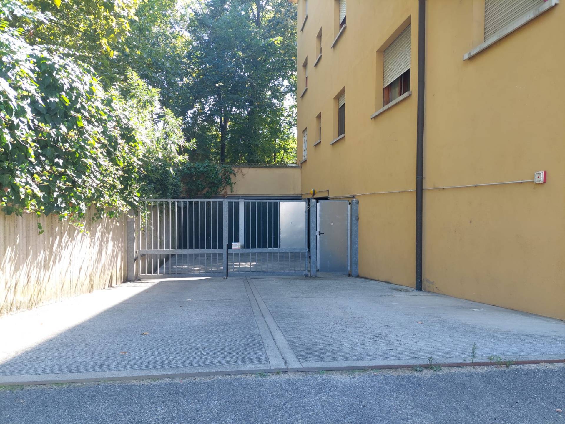 Garage/Box in vendita a Bologna, Zanardi