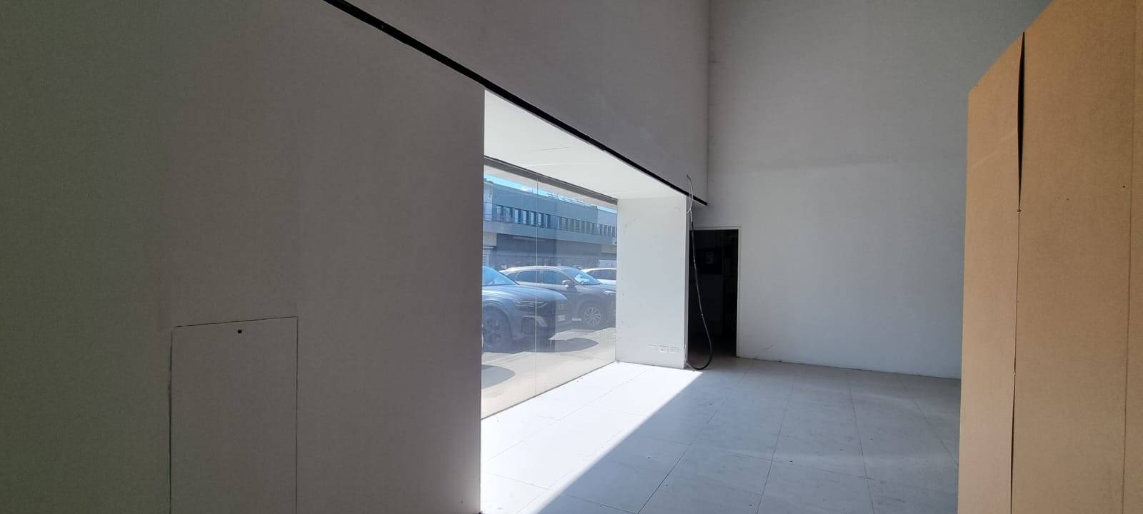 Commerciale Altro in vendita a Argelato, Funo