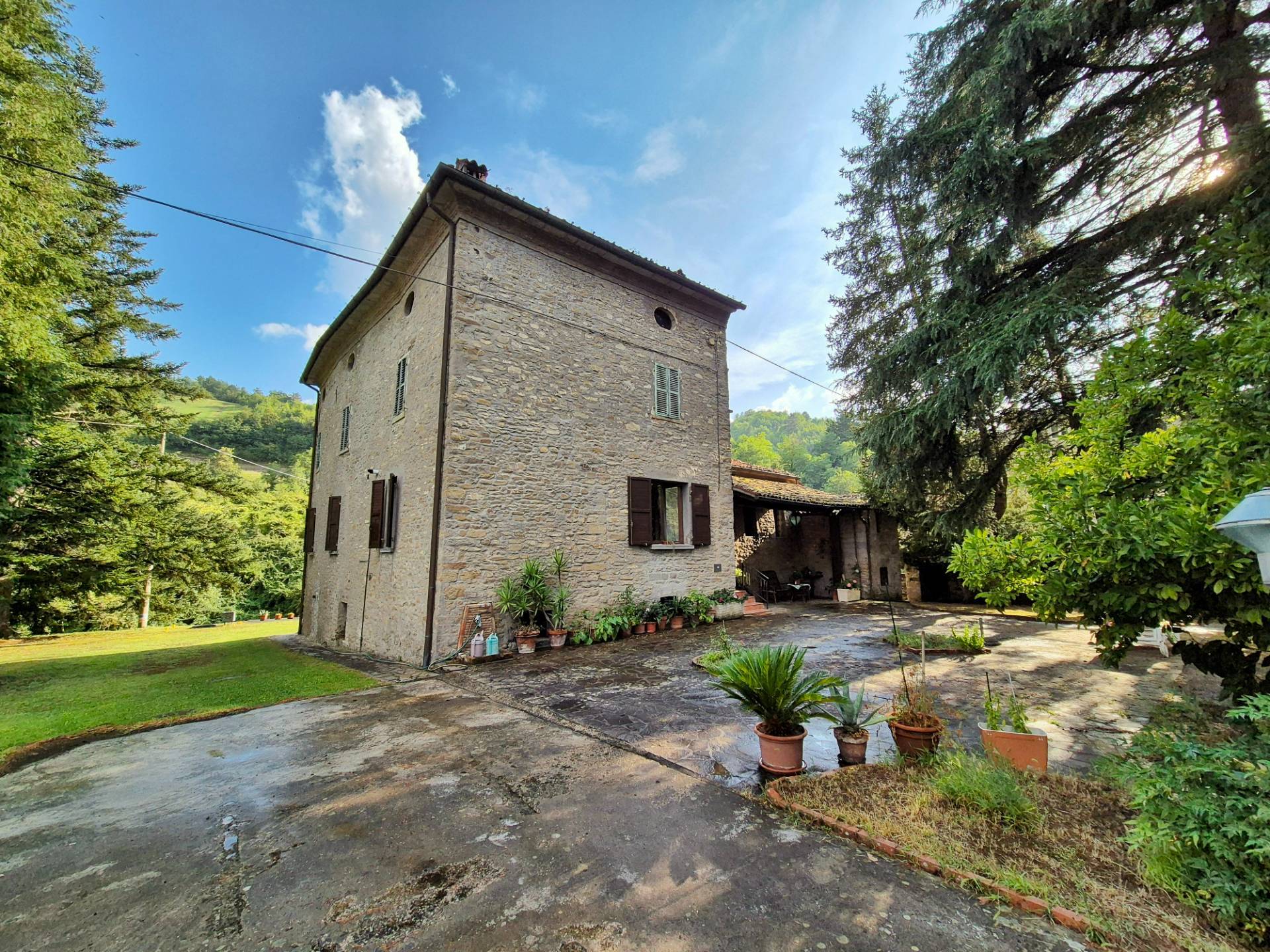Villa singola in vendita a Marradi, Lutirano