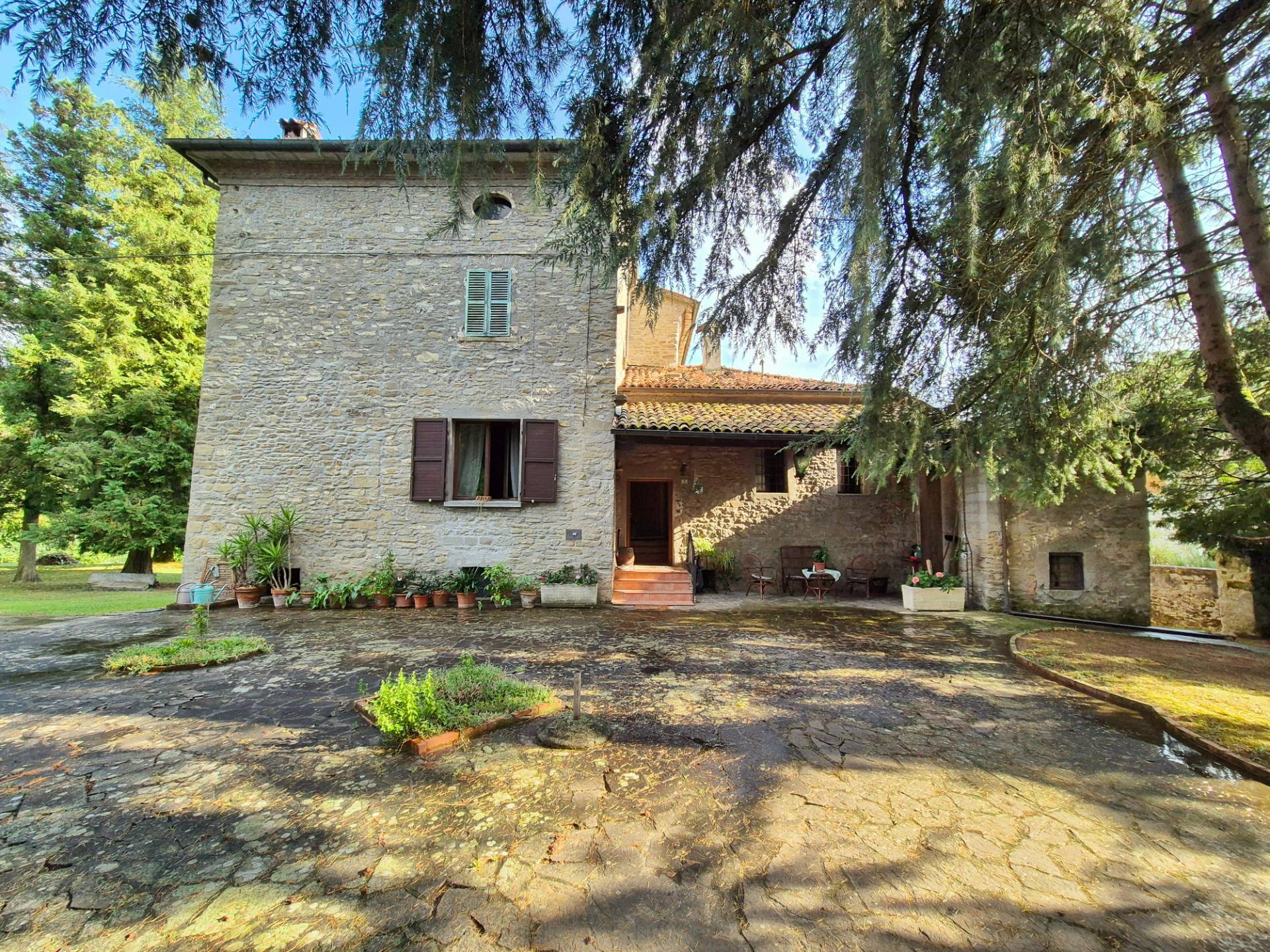 Villa singola in vendita a Marradi, Lutirano