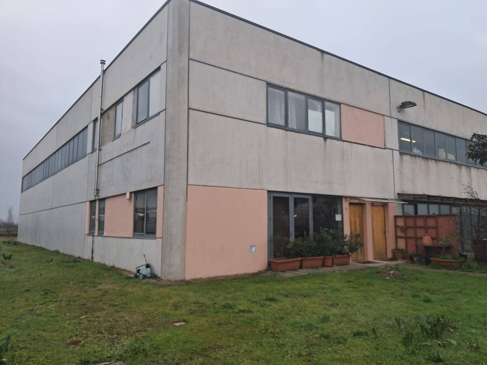 Commerciale Altro in vendita a Portomaggiore, Ripapersico