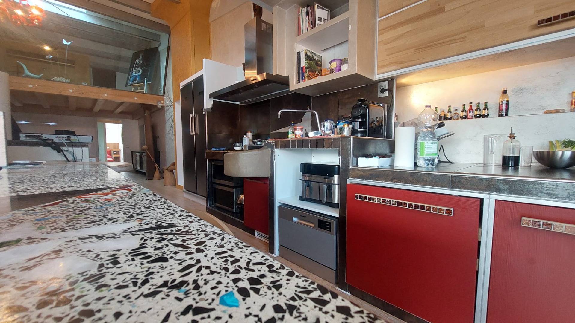 Show room in vendita a Castel San Pietro Terme