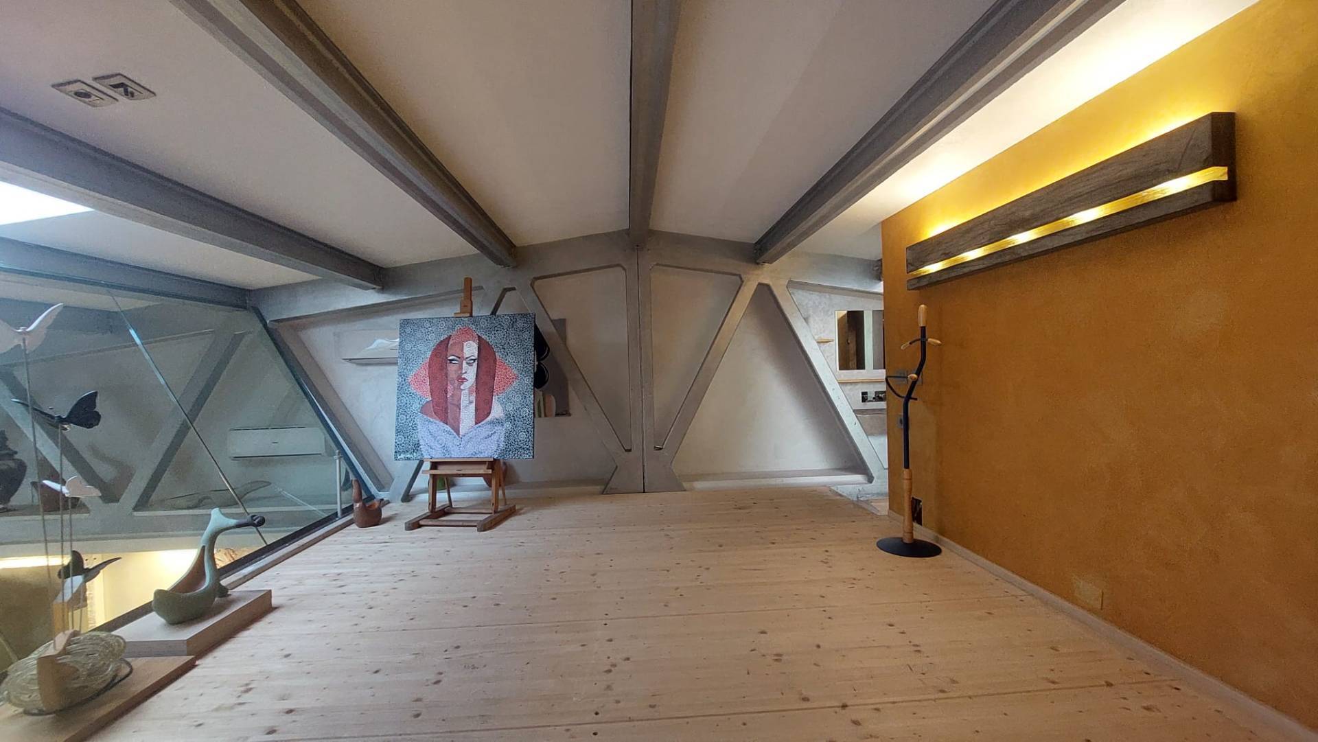 Show room in vendita a Castel San Pietro Terme