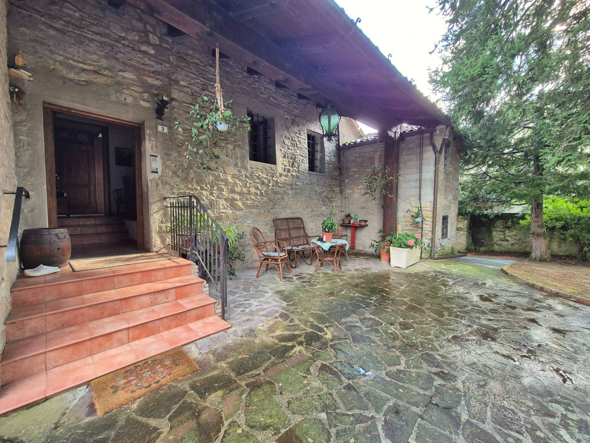 Villa singola in vendita a Marradi, Lutirano