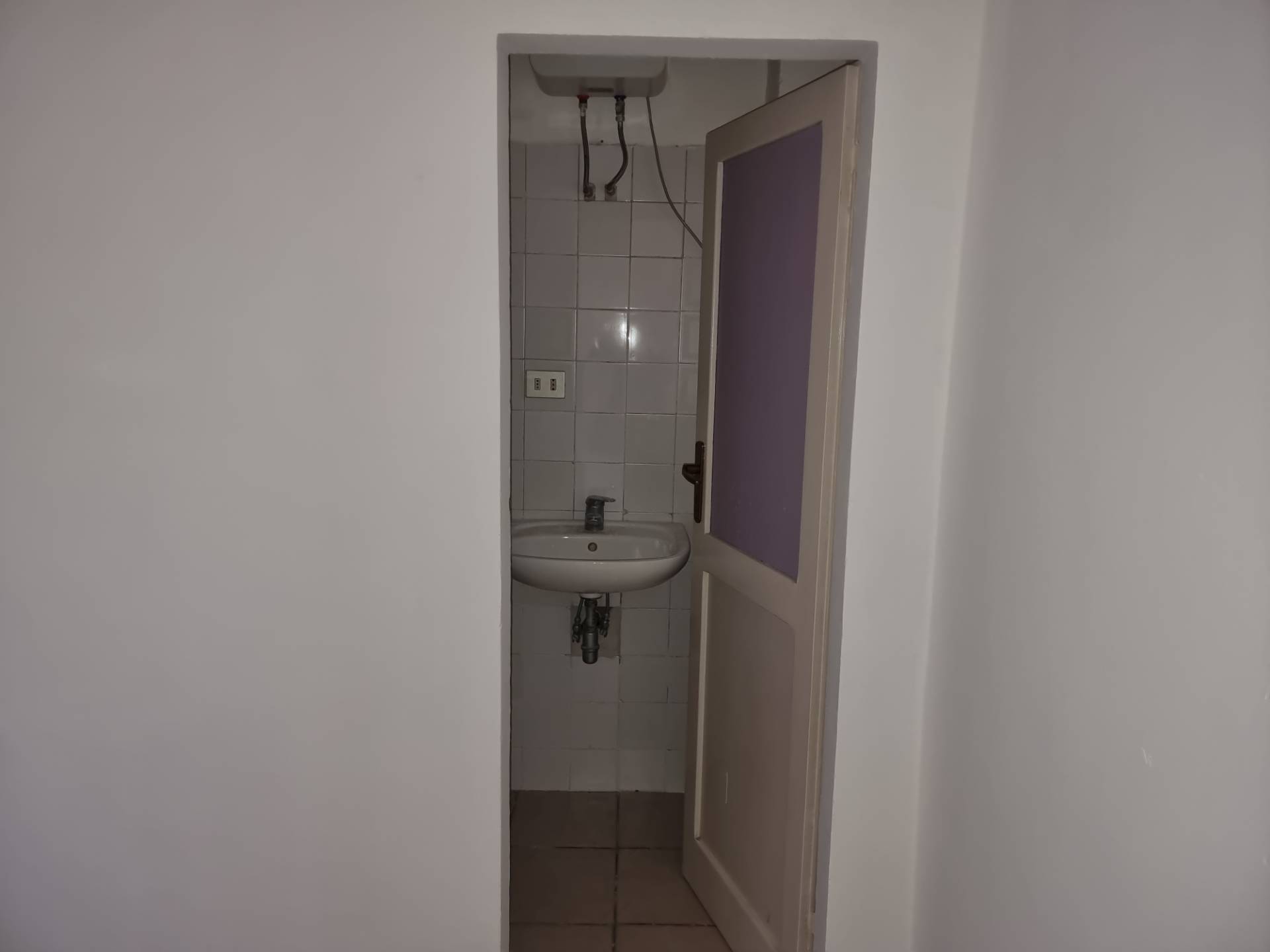 Locale Commerciale in affitto a San Lazzaro di Savena, San Lazzaro Centro
