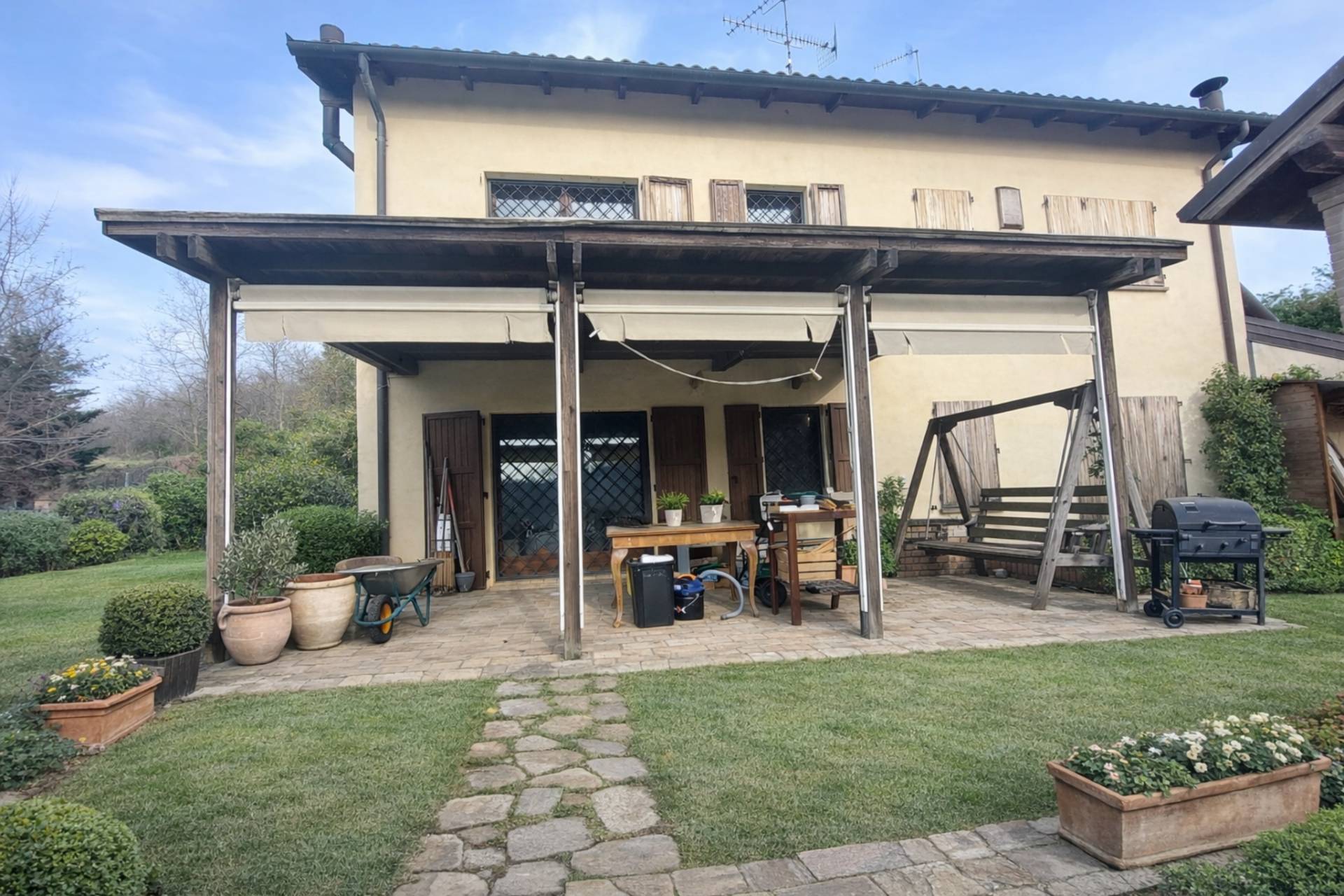 Villetta bifamiliare in vendita a Pianoro