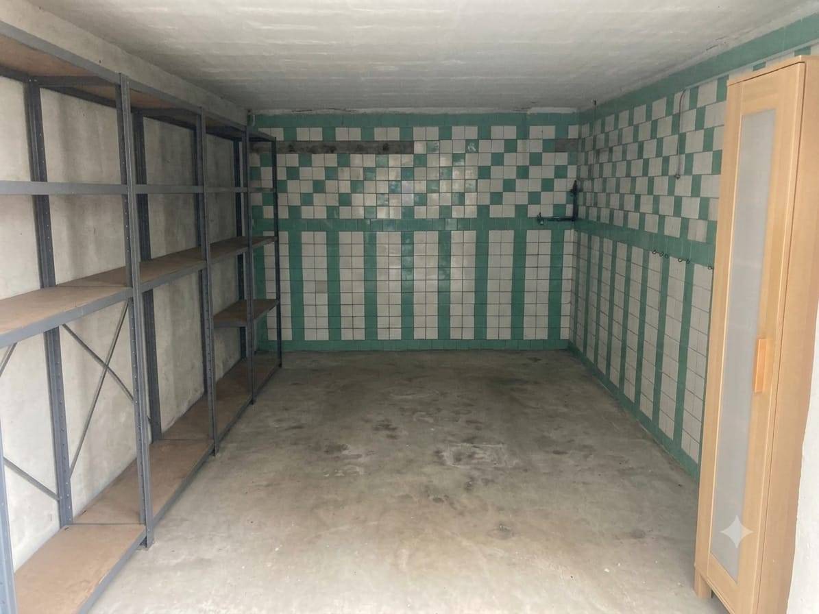 Garage/Box in vendita a Bologna, San Donato