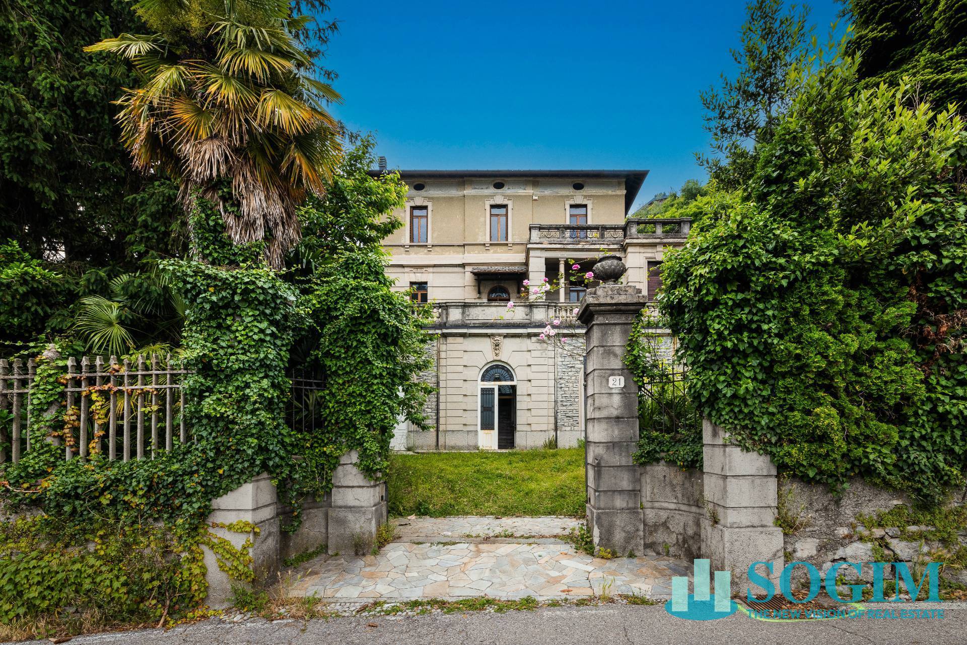 Villa vista lago, Como monte olimpino