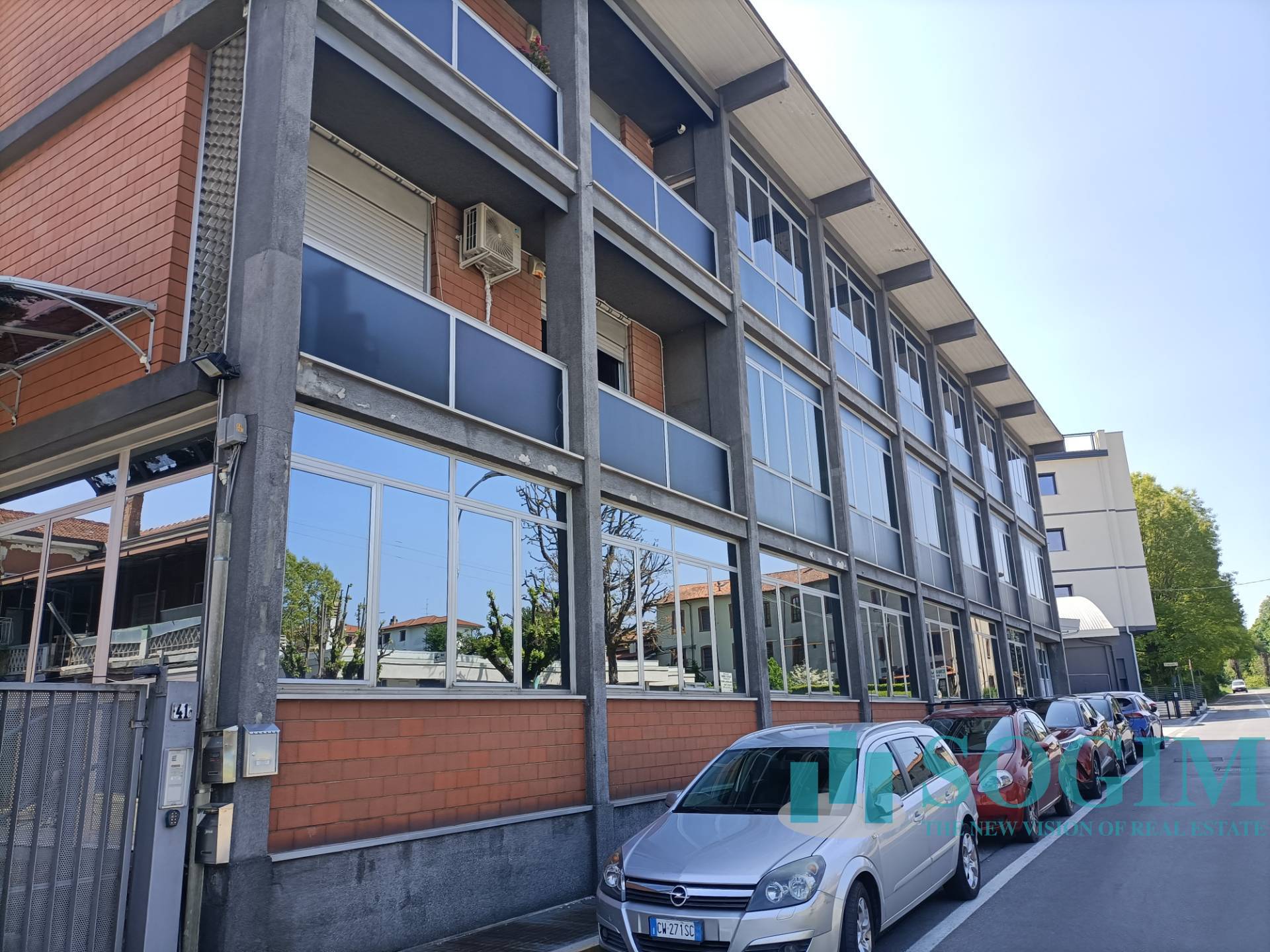 Capannone in vendita a Inverigo