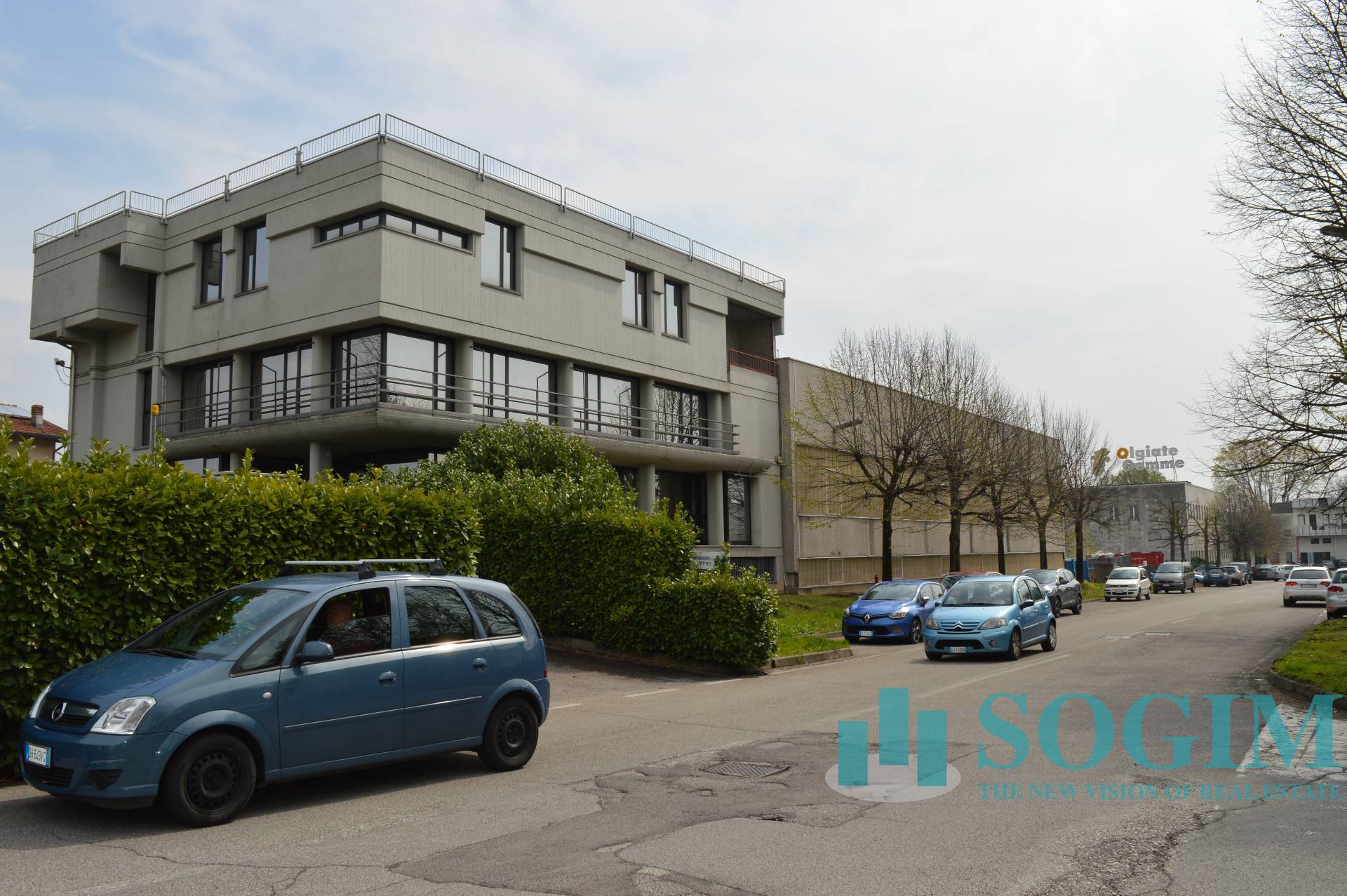 Capannone in vendita a Olgiate Comasco