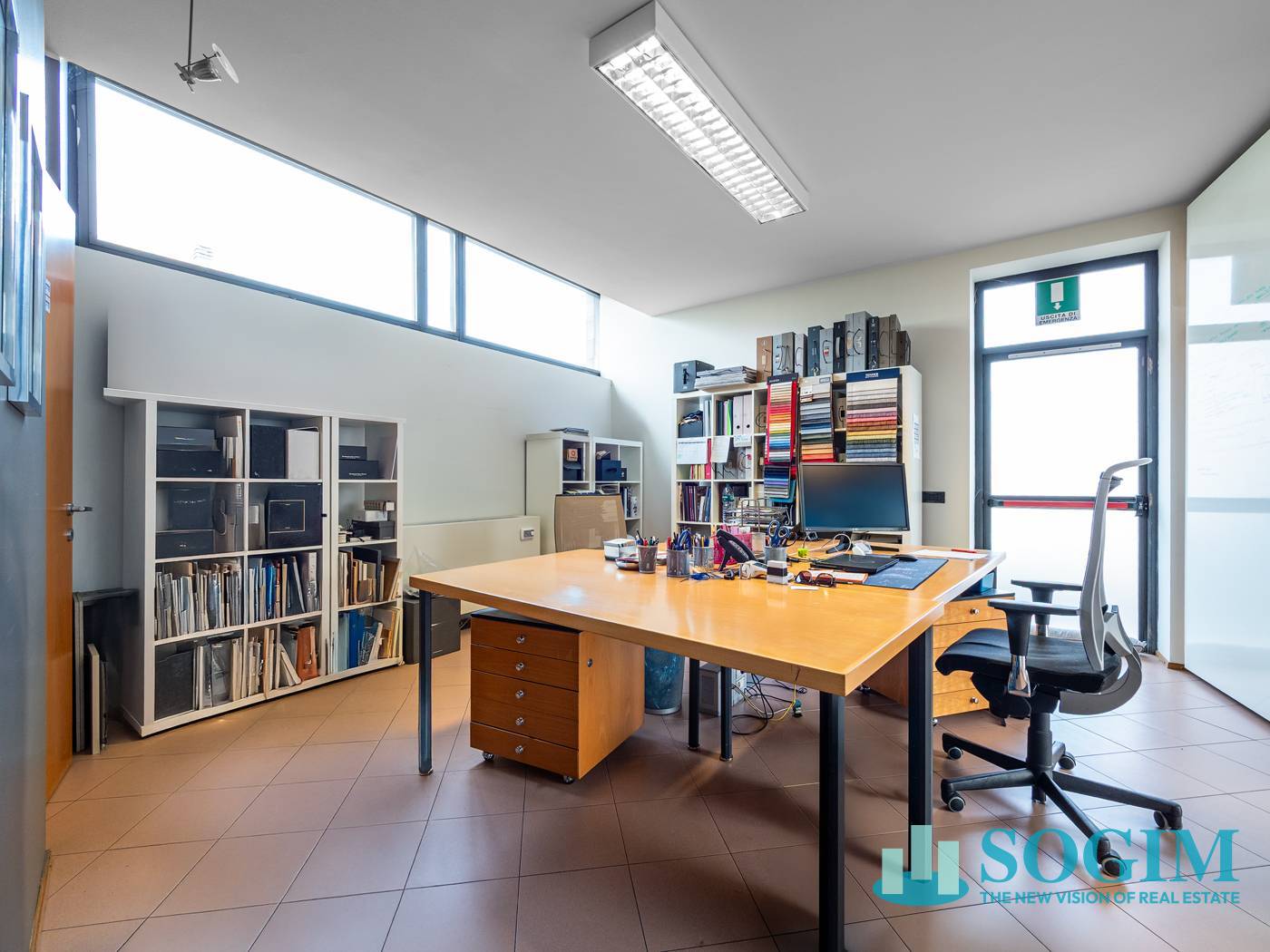 Ufficio in affitto a Cant