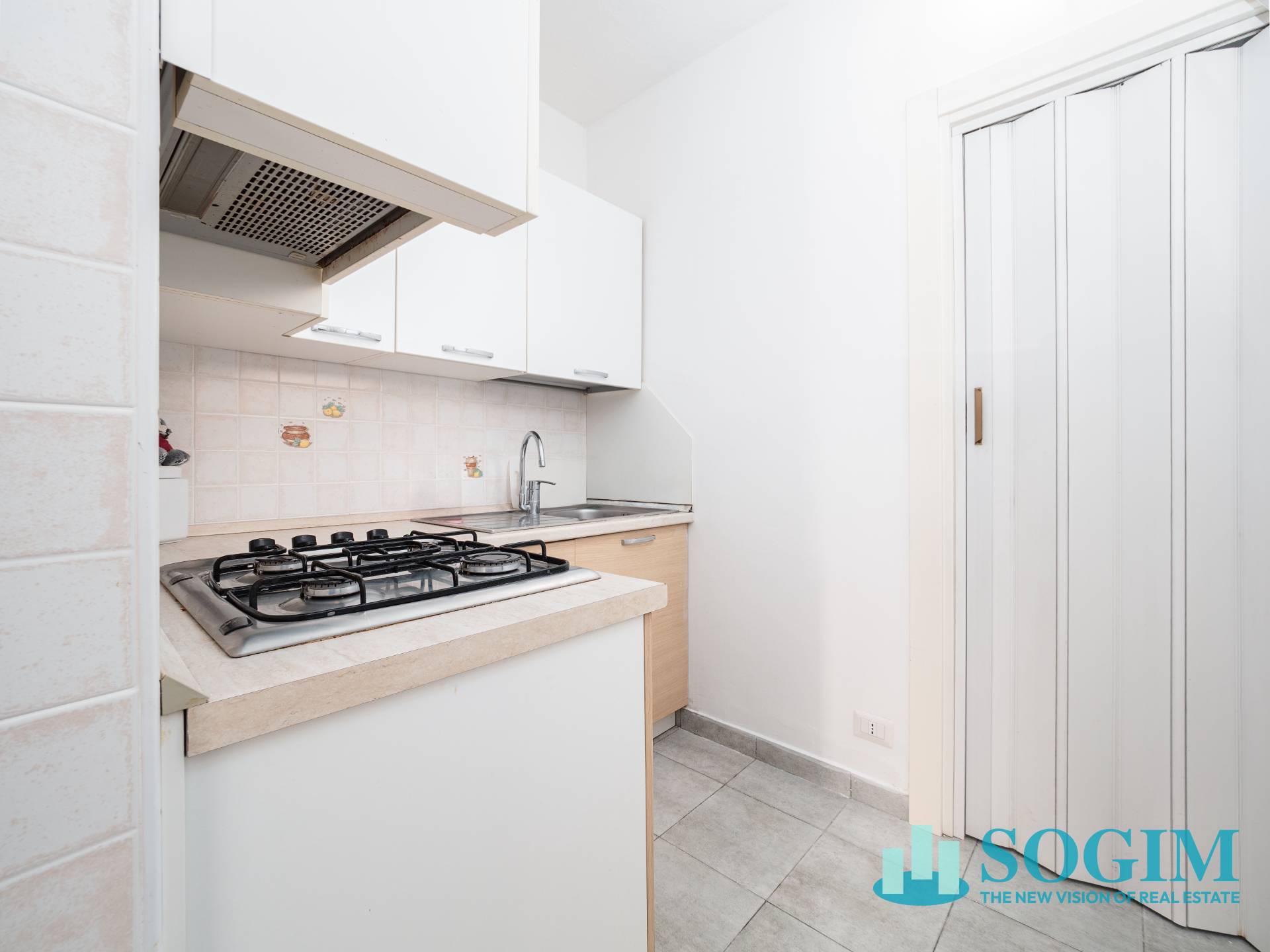 Appartamento in vendita a Lambrugo