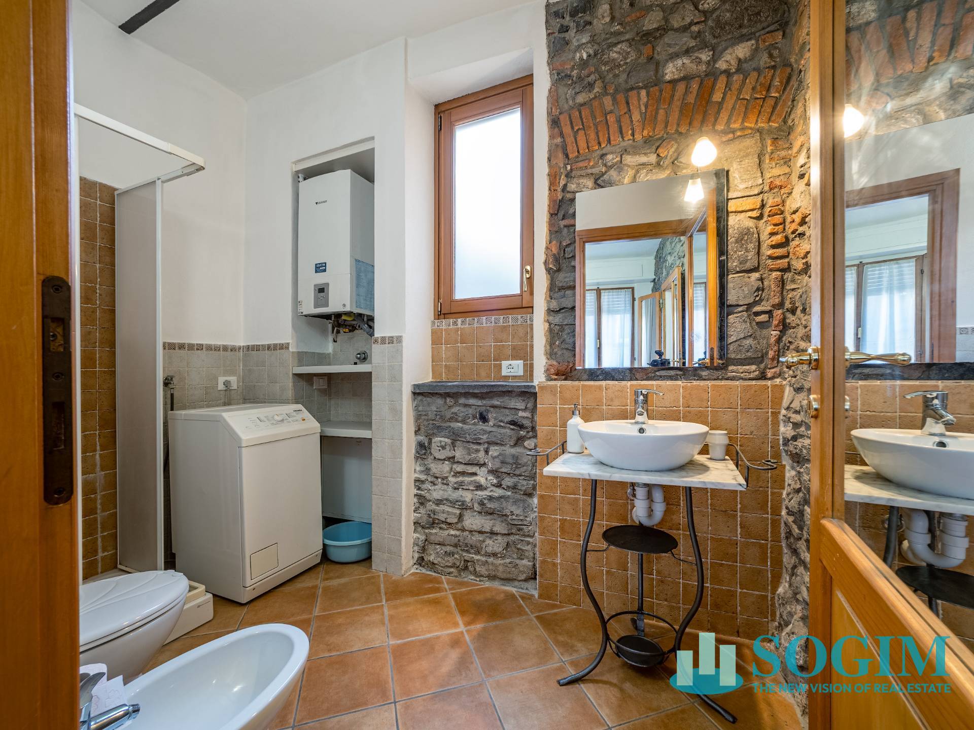 Appartamento in affitto a Como, Borghi