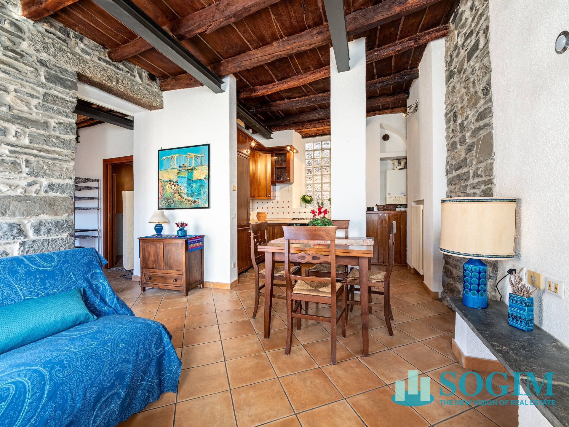 Appartamento in affitto a Como, Borghi