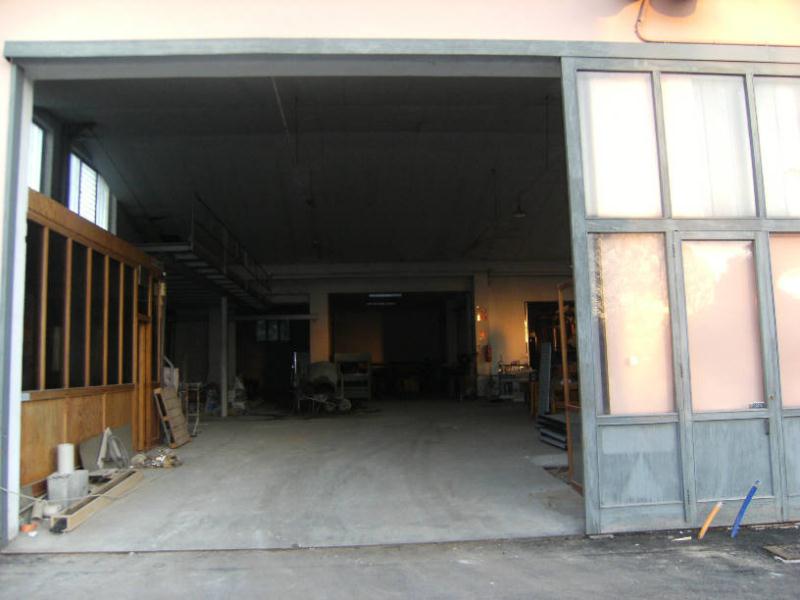 Capannone in vendita a Novedrate