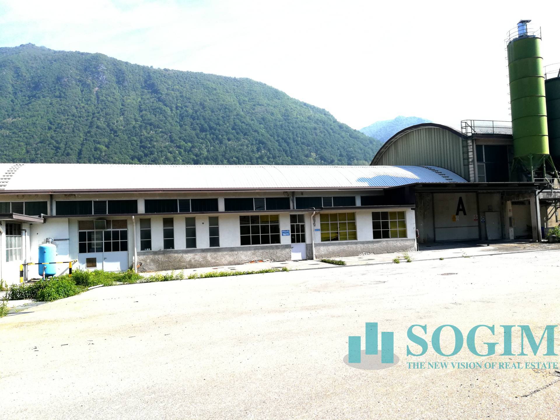 Capannone in vendita a Cittiglio