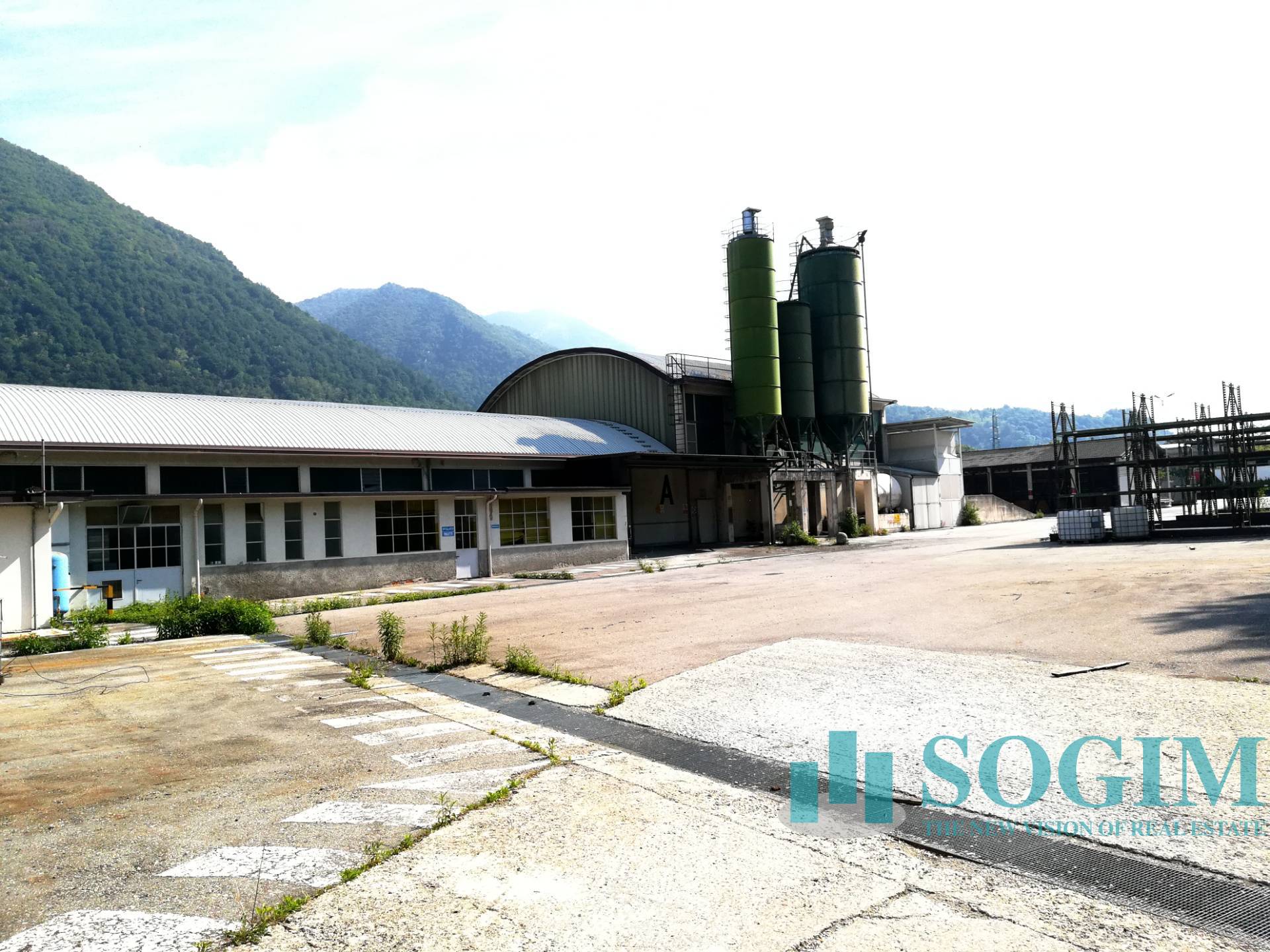 Capannone in vendita a Cittiglio