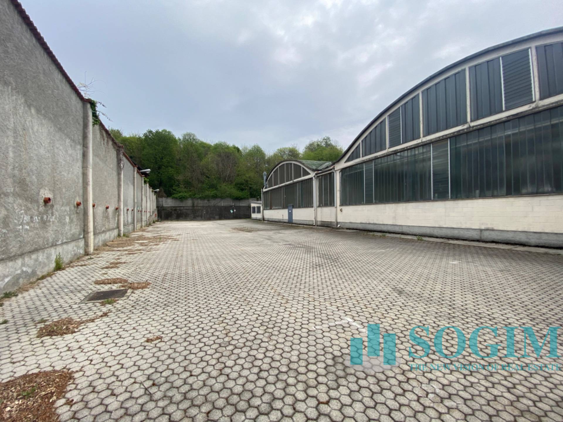 Capannone in affitto a Cant