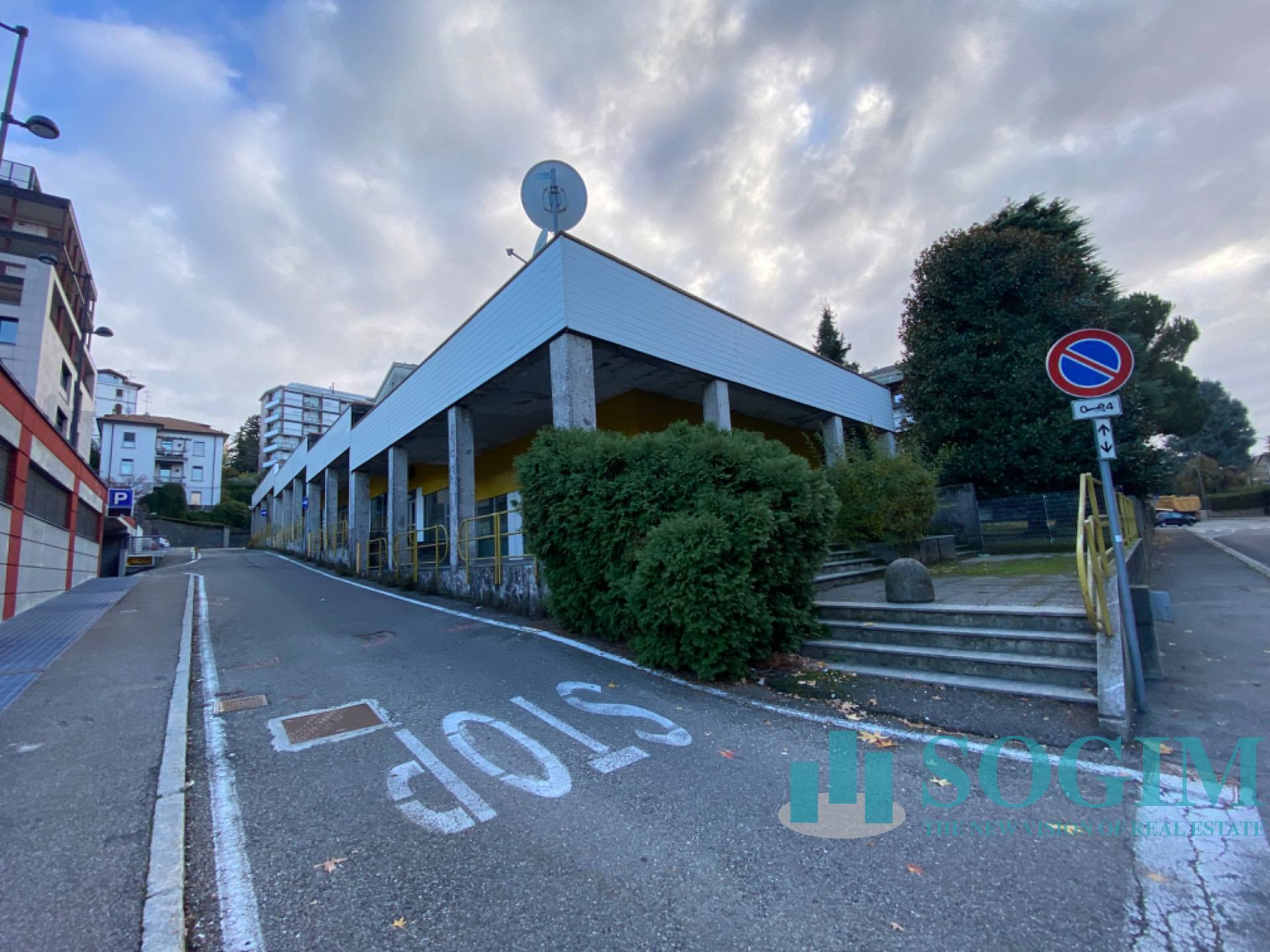 Negozio in vendita a Cant