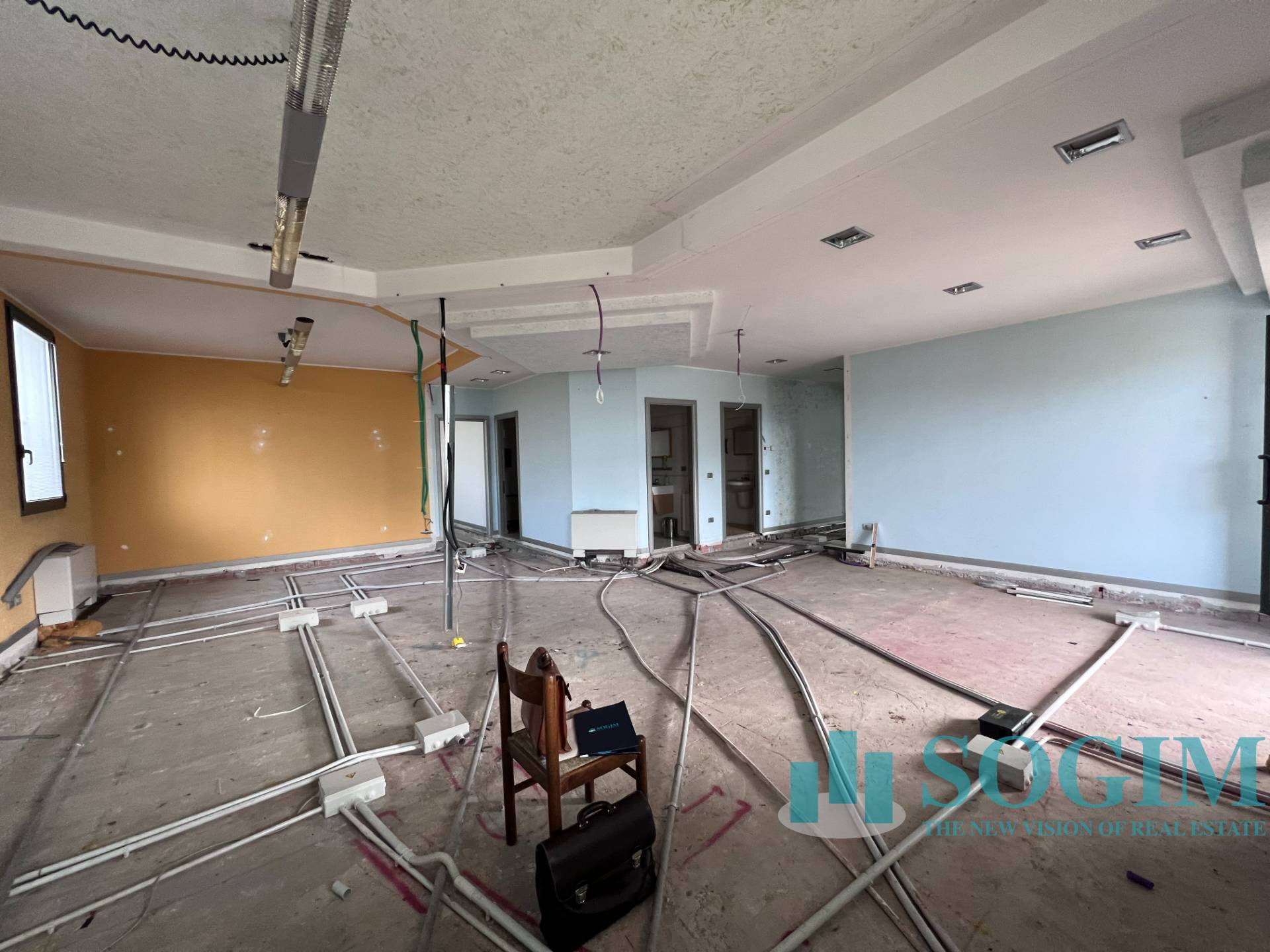 Ufficio in vendita a Rovello Porro