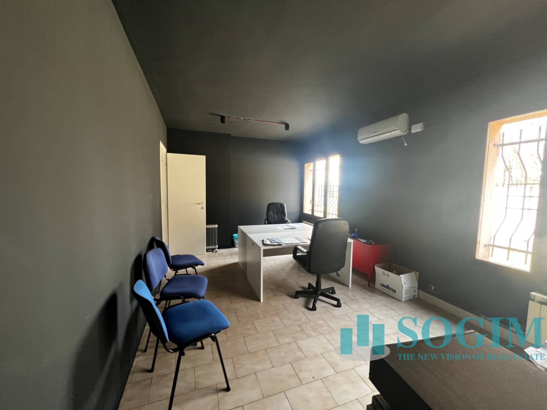 Ufficio in affitto a Vertemate con Minoprio