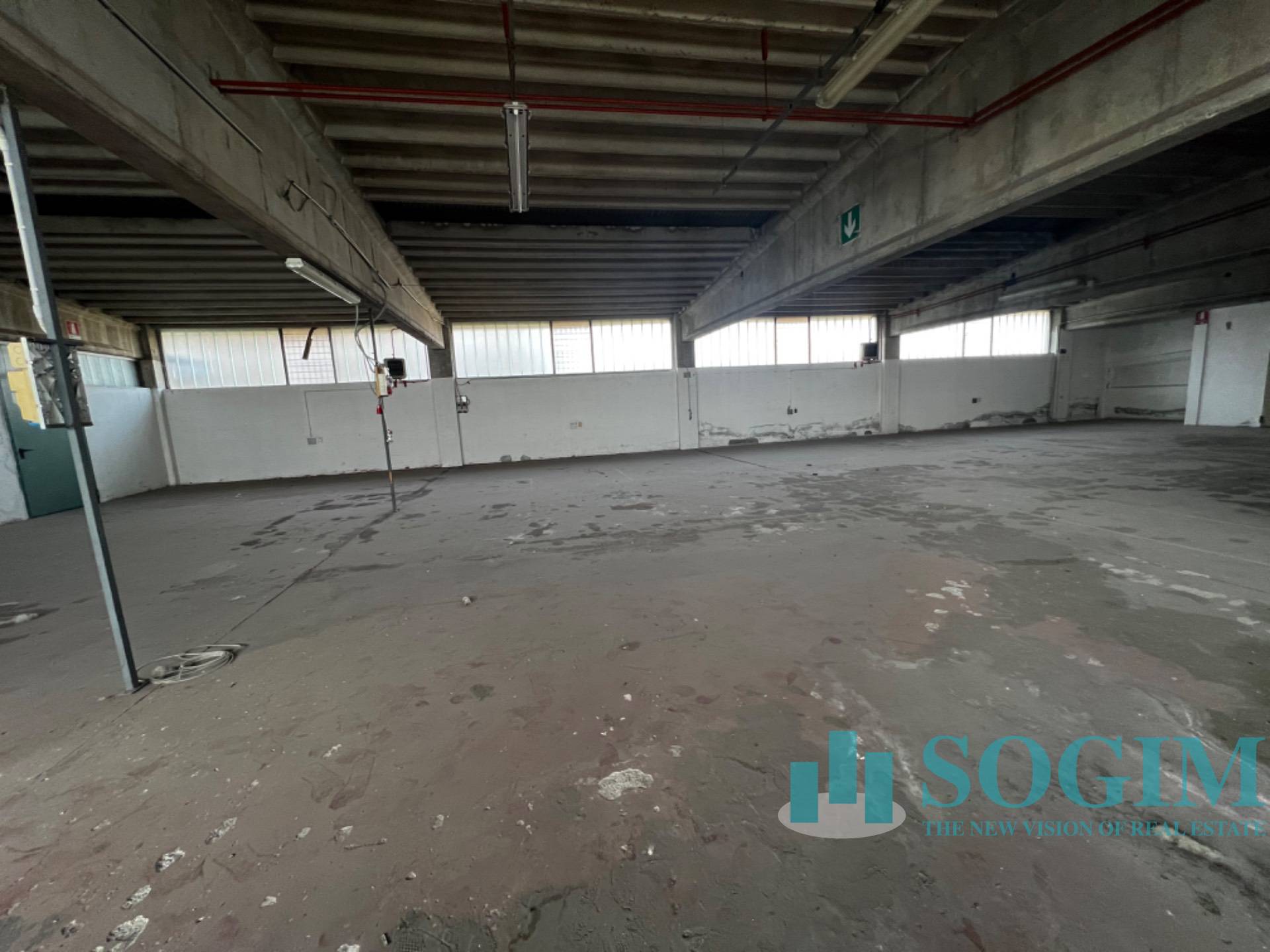 Capannone in affitto a Vertemate con Minoprio