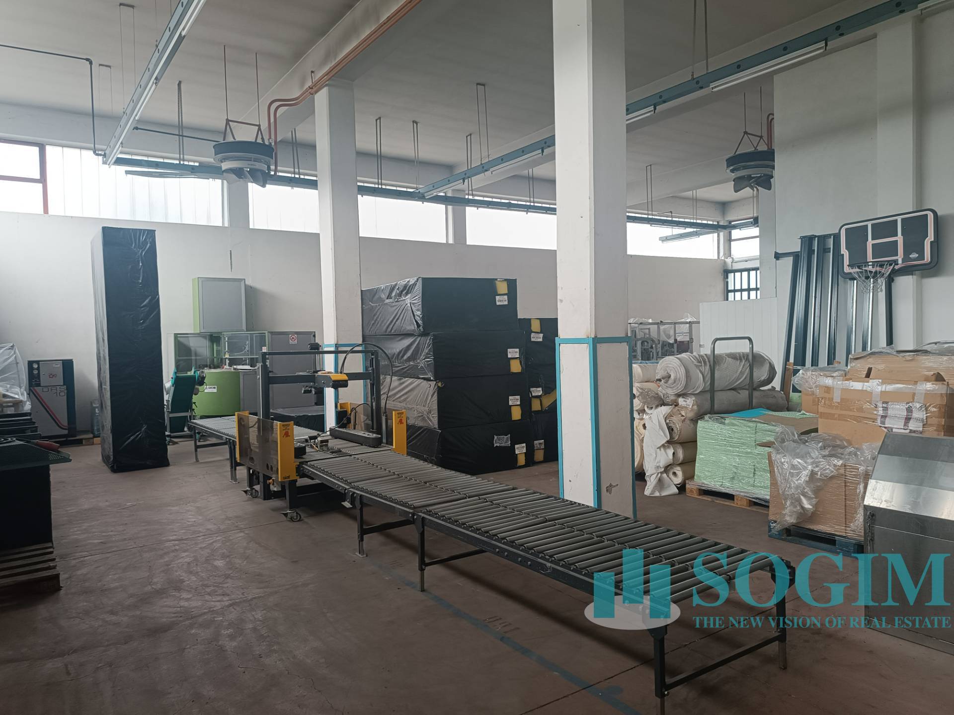 Capannone in affitto a Olgiate Comasco