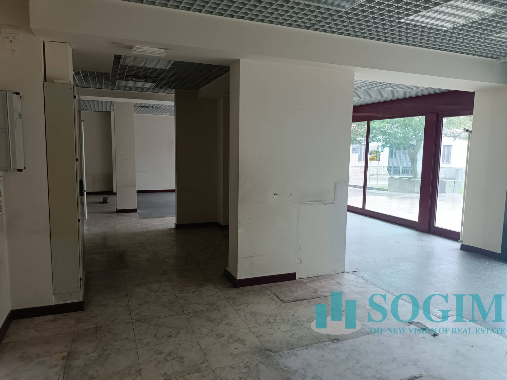 Ufficio in affitto a Lurate Caccivio