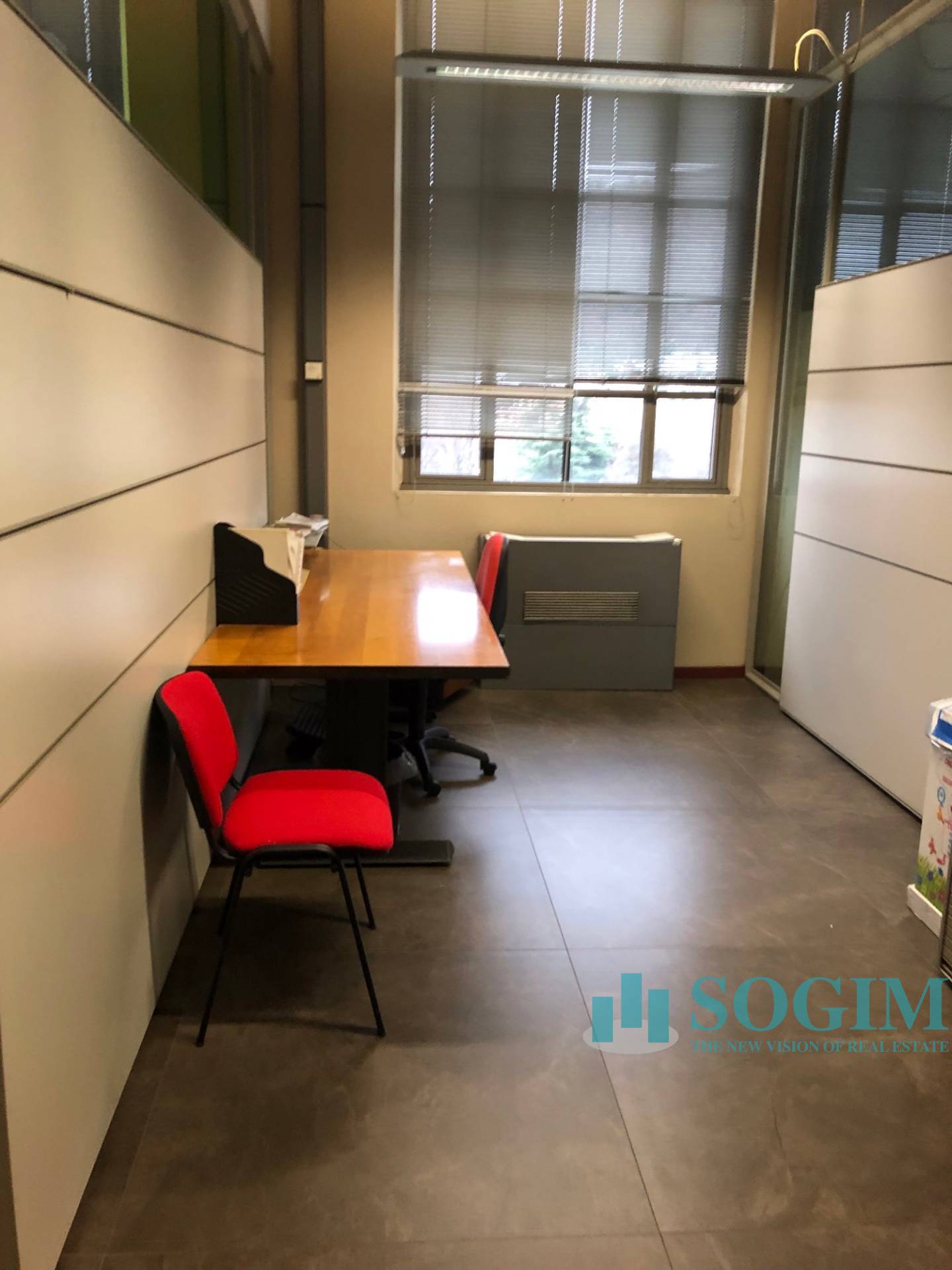 Ufficio in affitto a Como, Tavernola