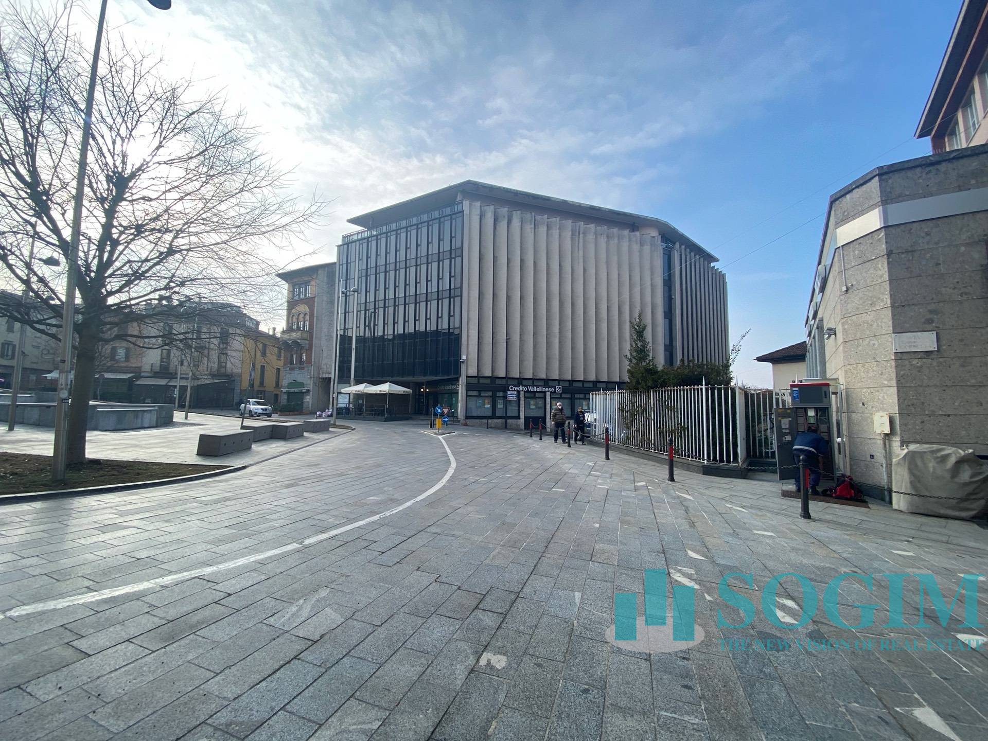 Negozio in affitto a Cant