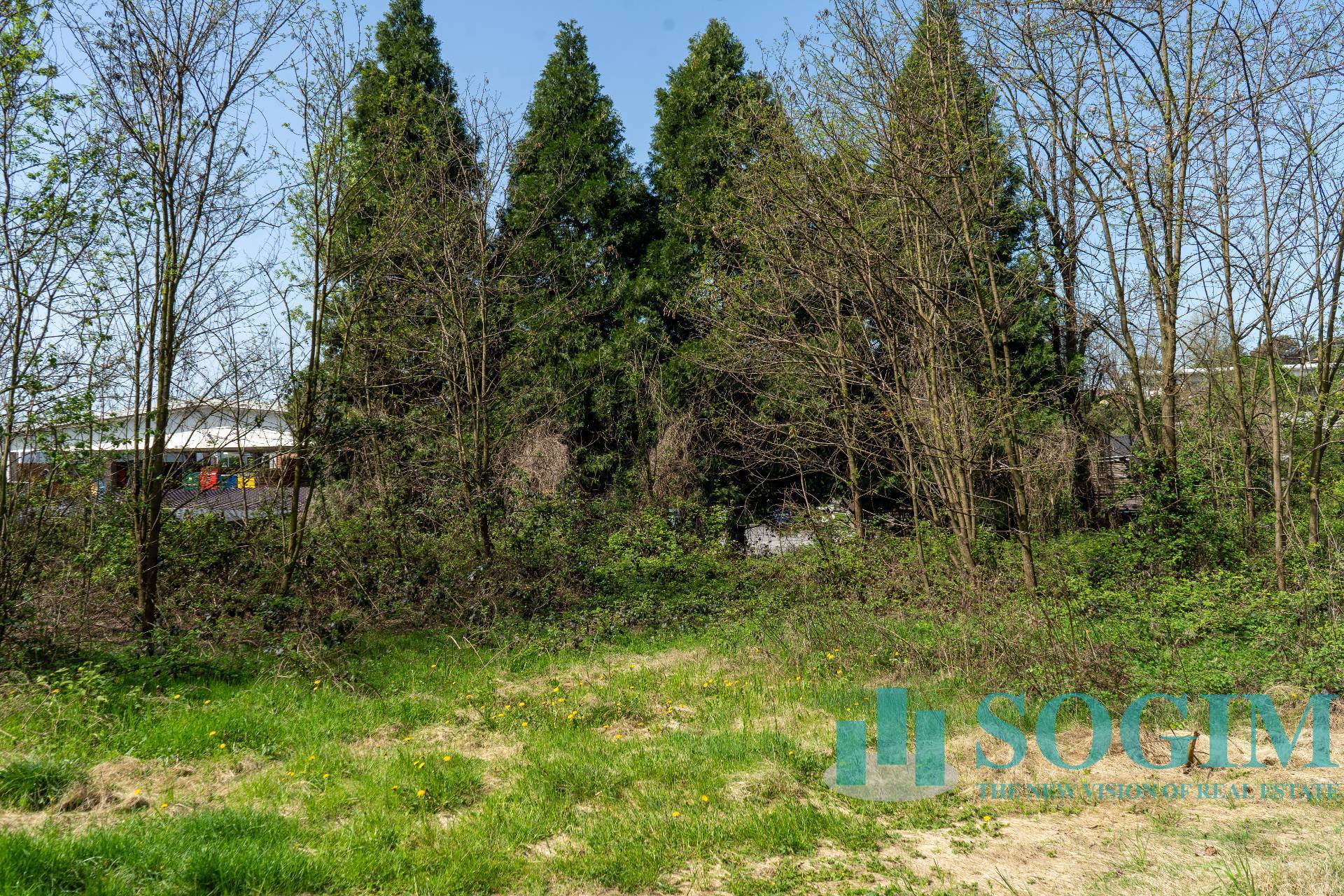 Terreno commerciale in vendita a Cant