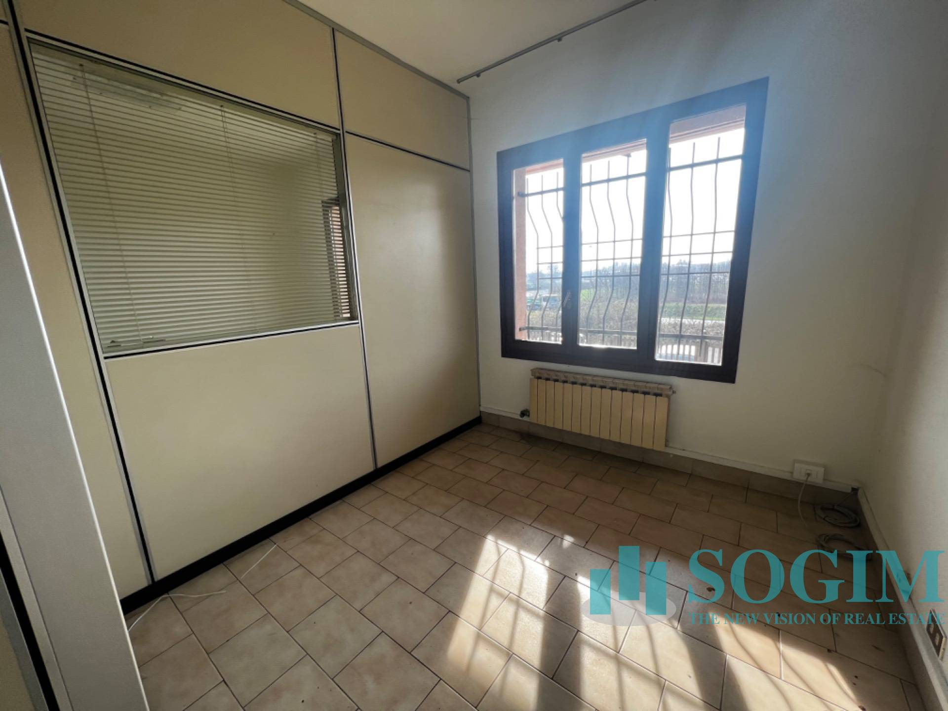 Ufficio in affitto a Vertemate con Minoprio